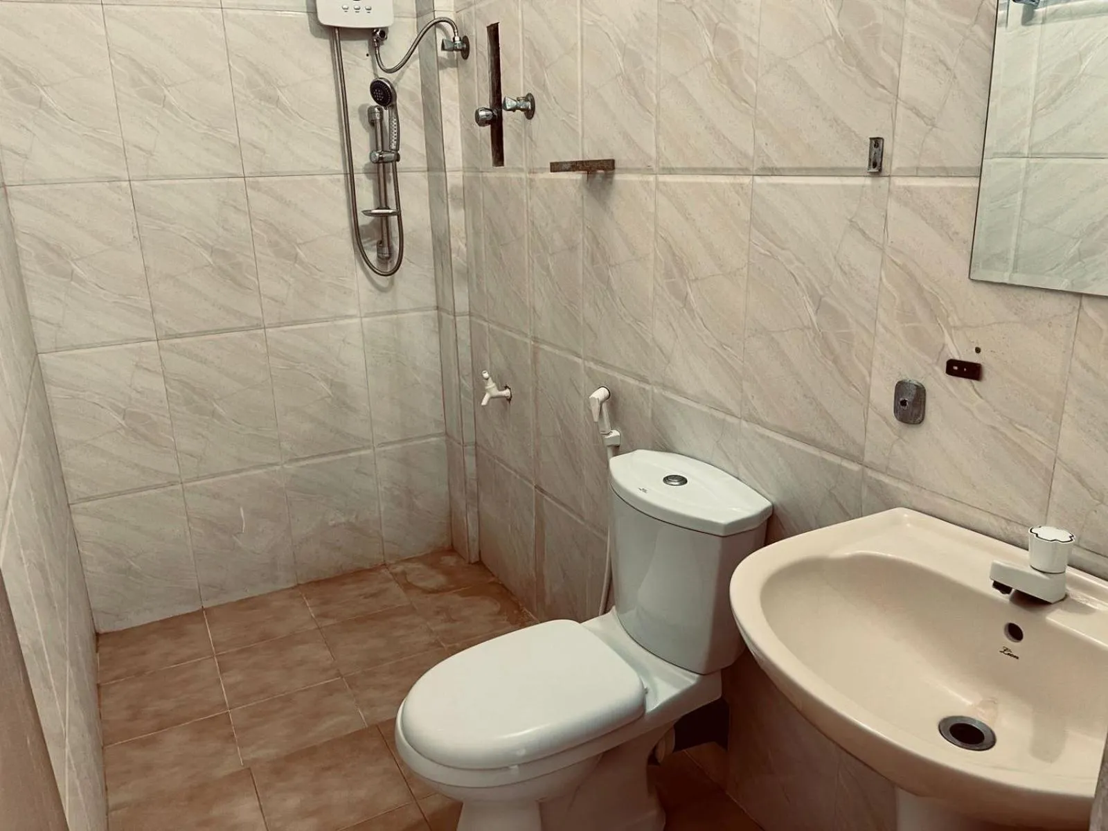 Anandas Beach Resort