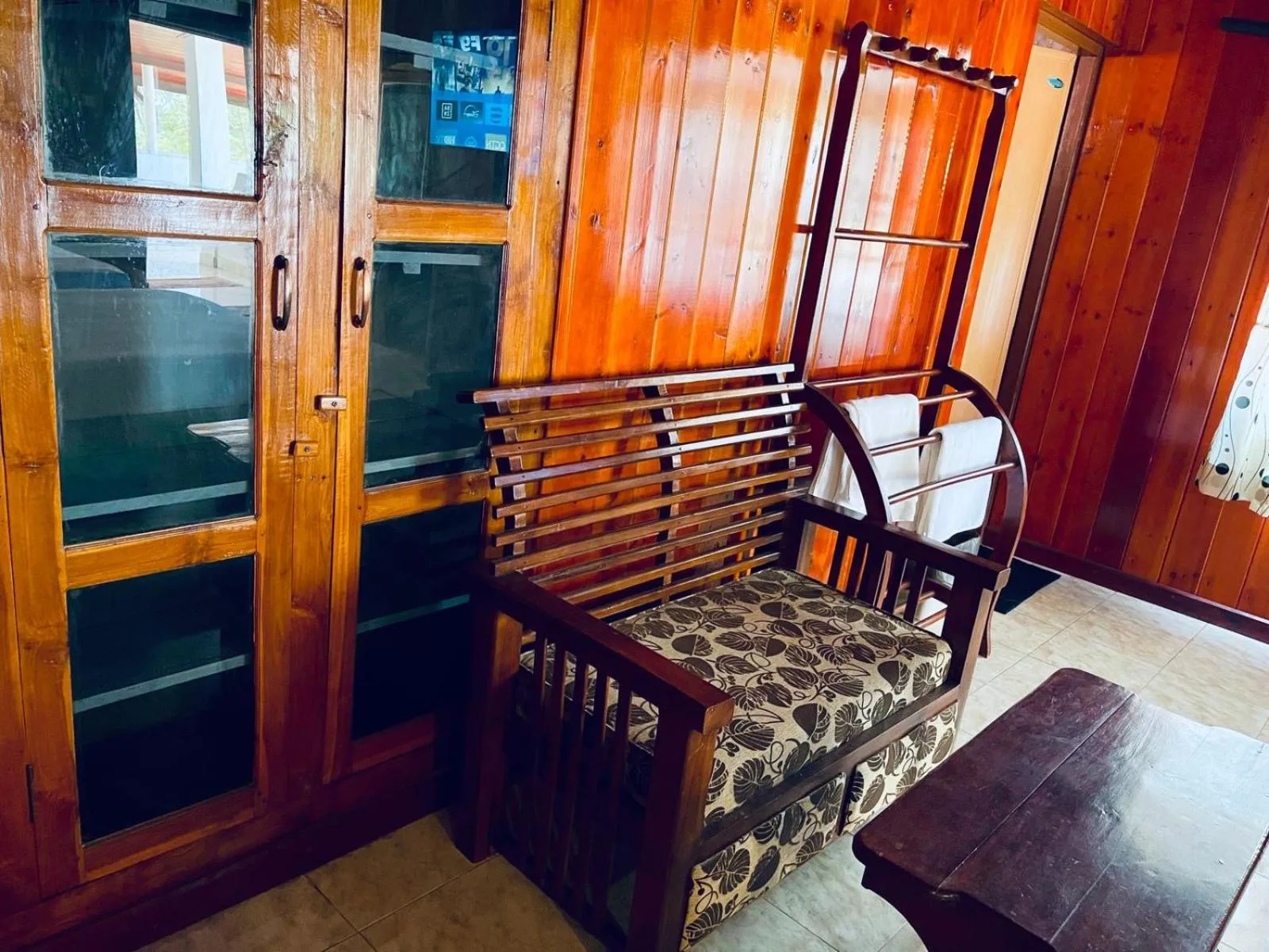 Anandas Beach Resort