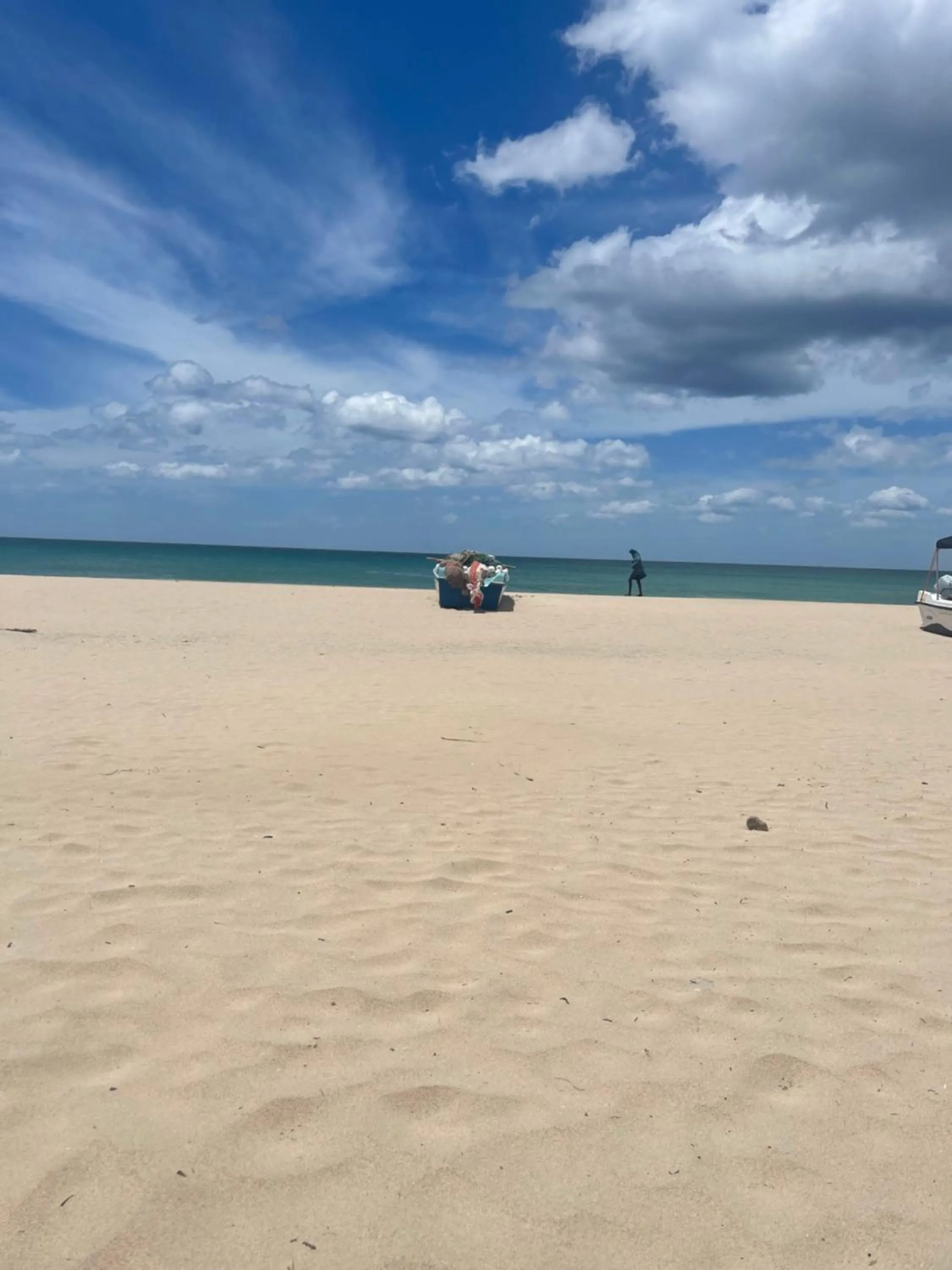 Anandas Beach Resort