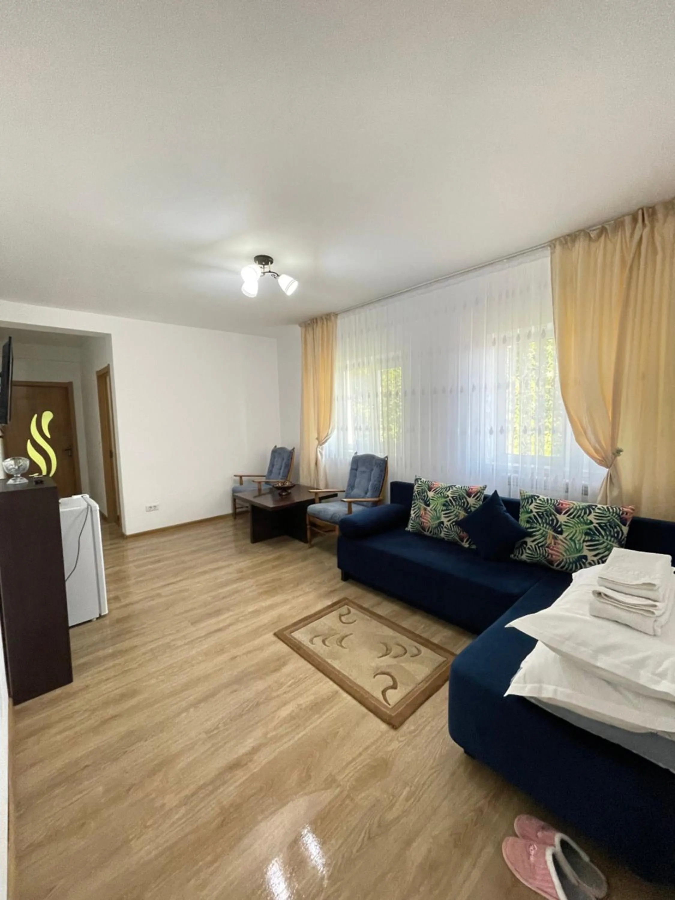 Cazare apartamente LAVI-TOUR Tg Neamț