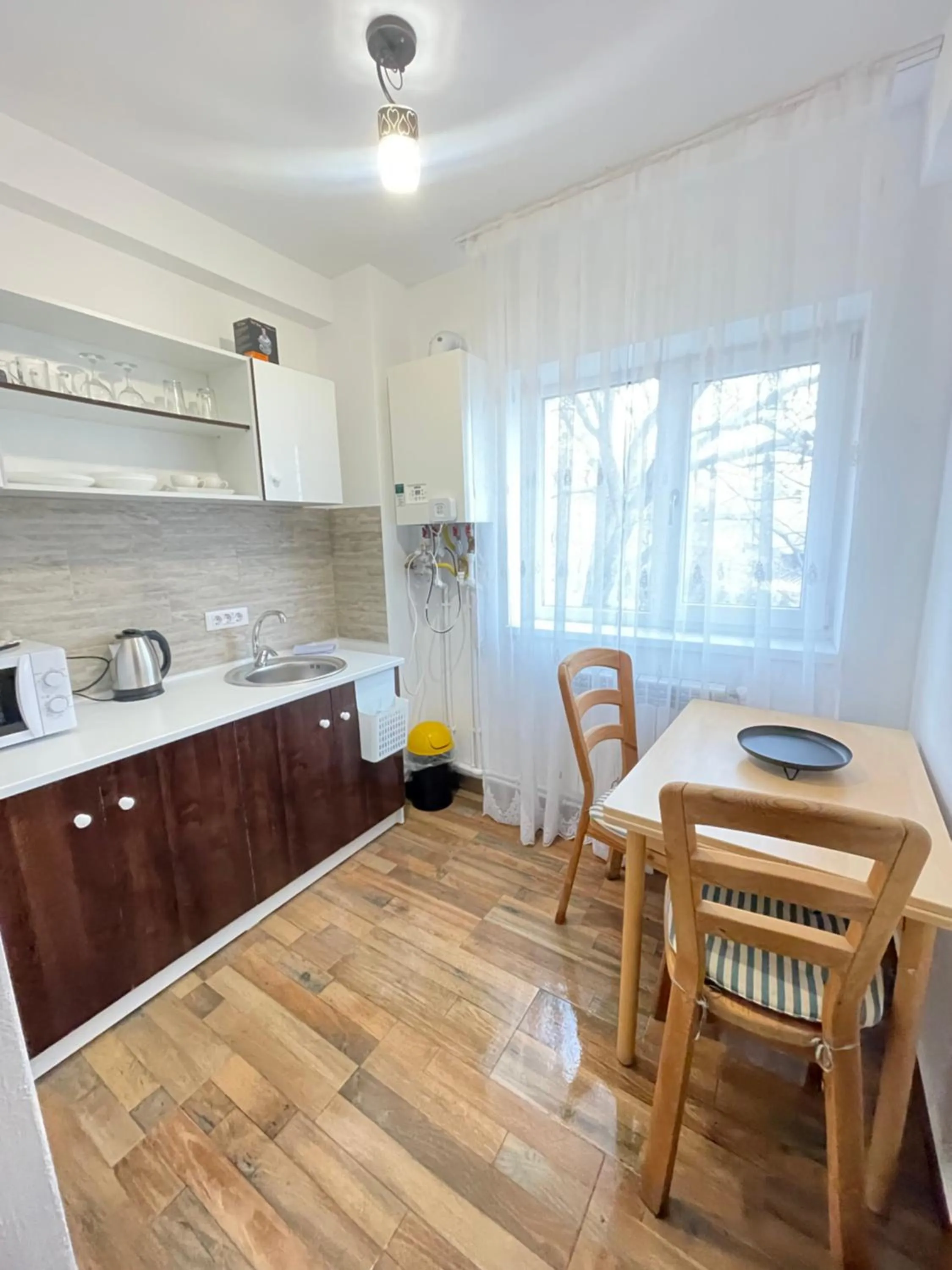 Cazare apartamente LAVI-TOUR Tg Neamț