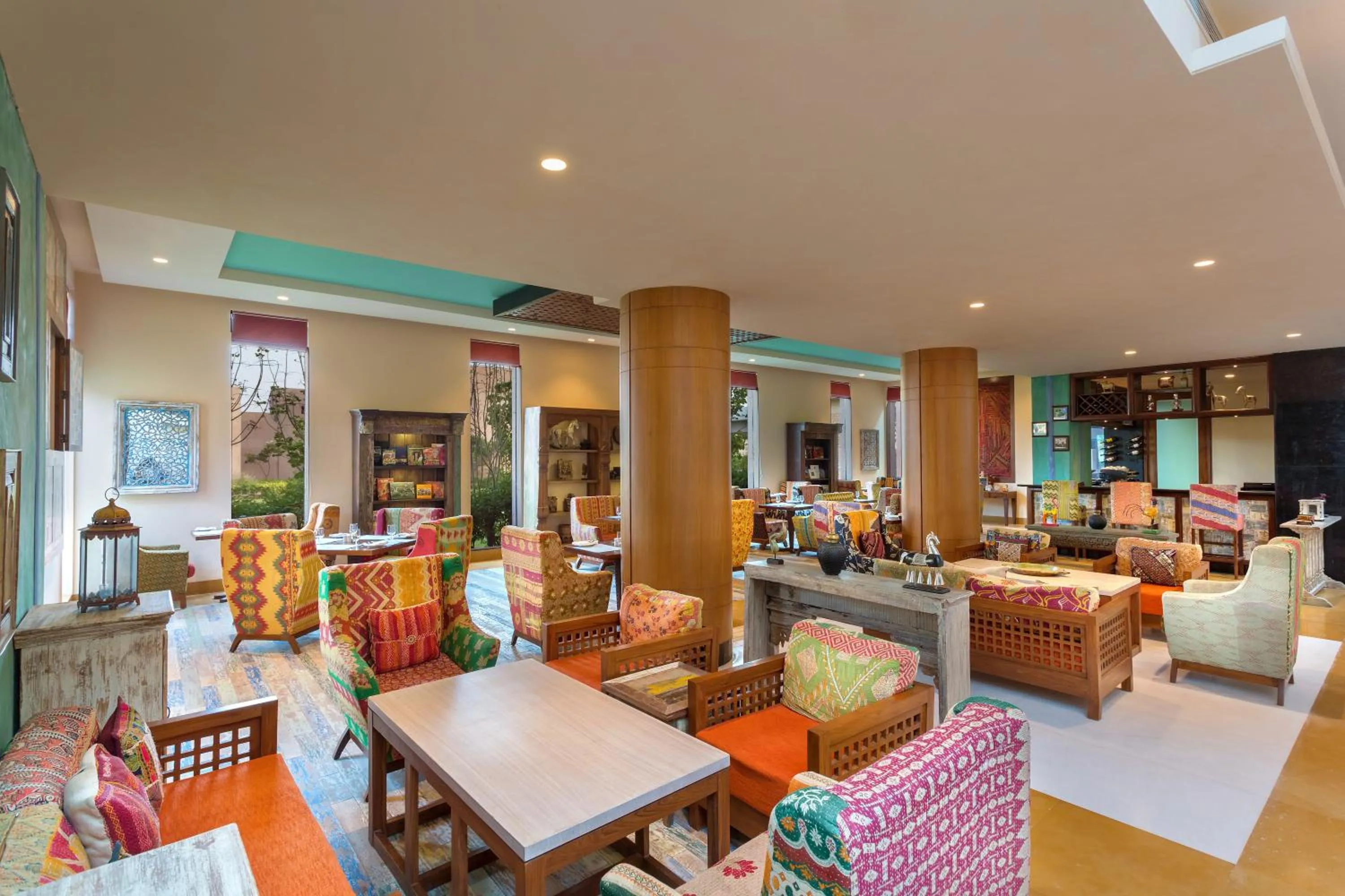 Communal lounge/ TV room in Welcomhotel by ITC Hotels, Jodhpur