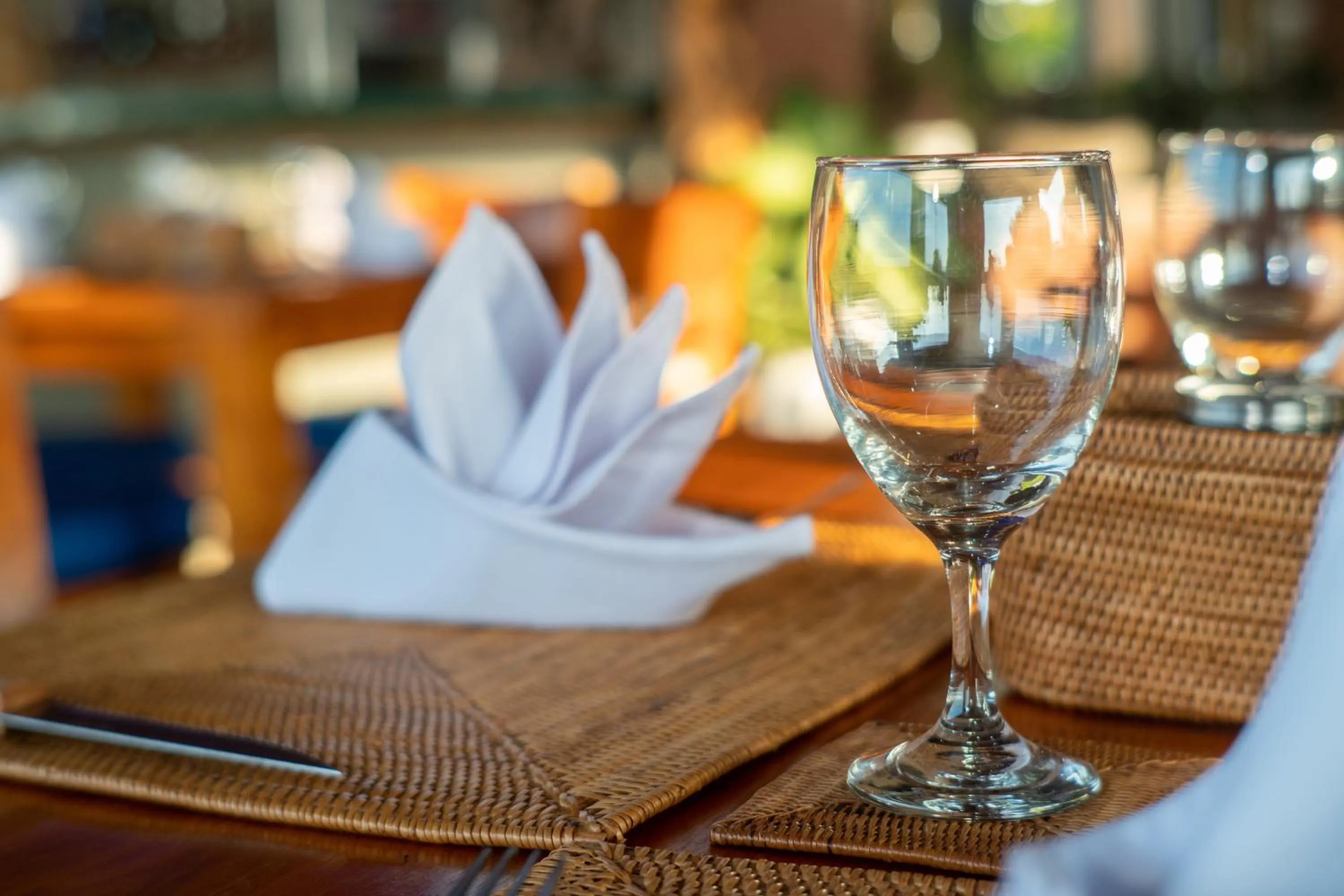 Restaurant/places to eat in Villa Selonding Batu