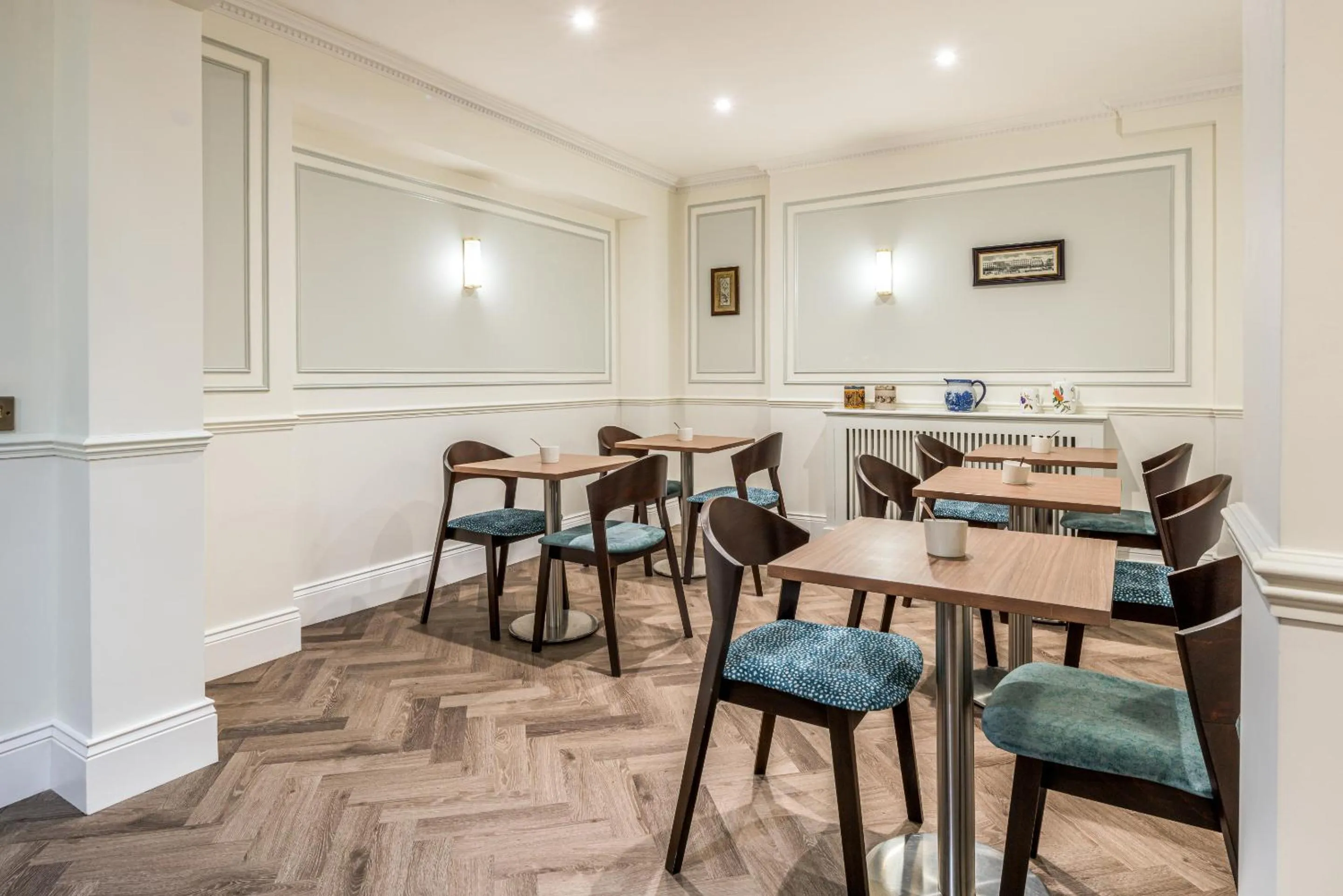 Breakfast in Princes Square