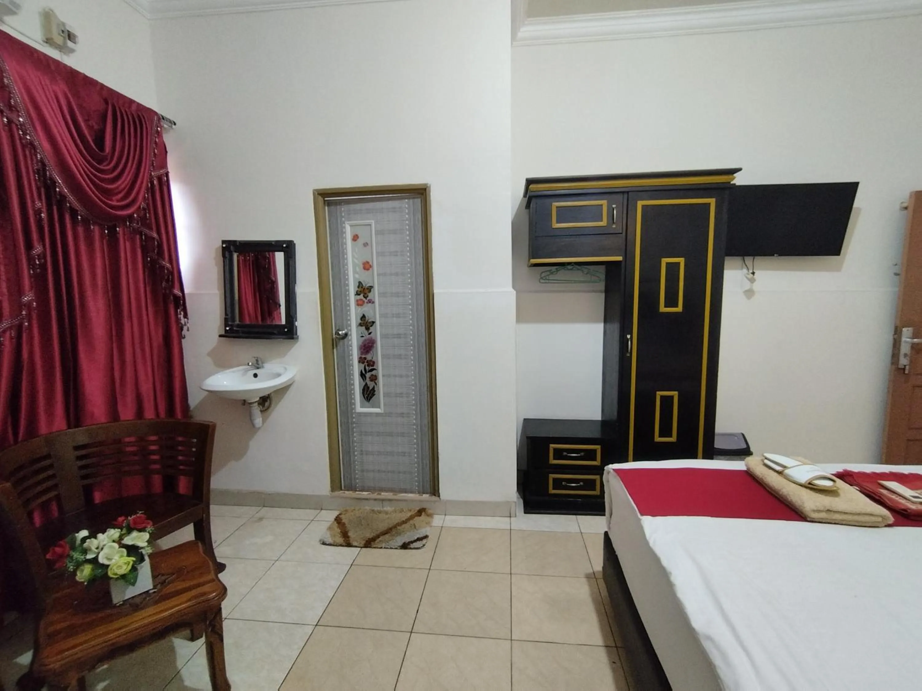 Bedroom in Hotel O My Kost Syariah
