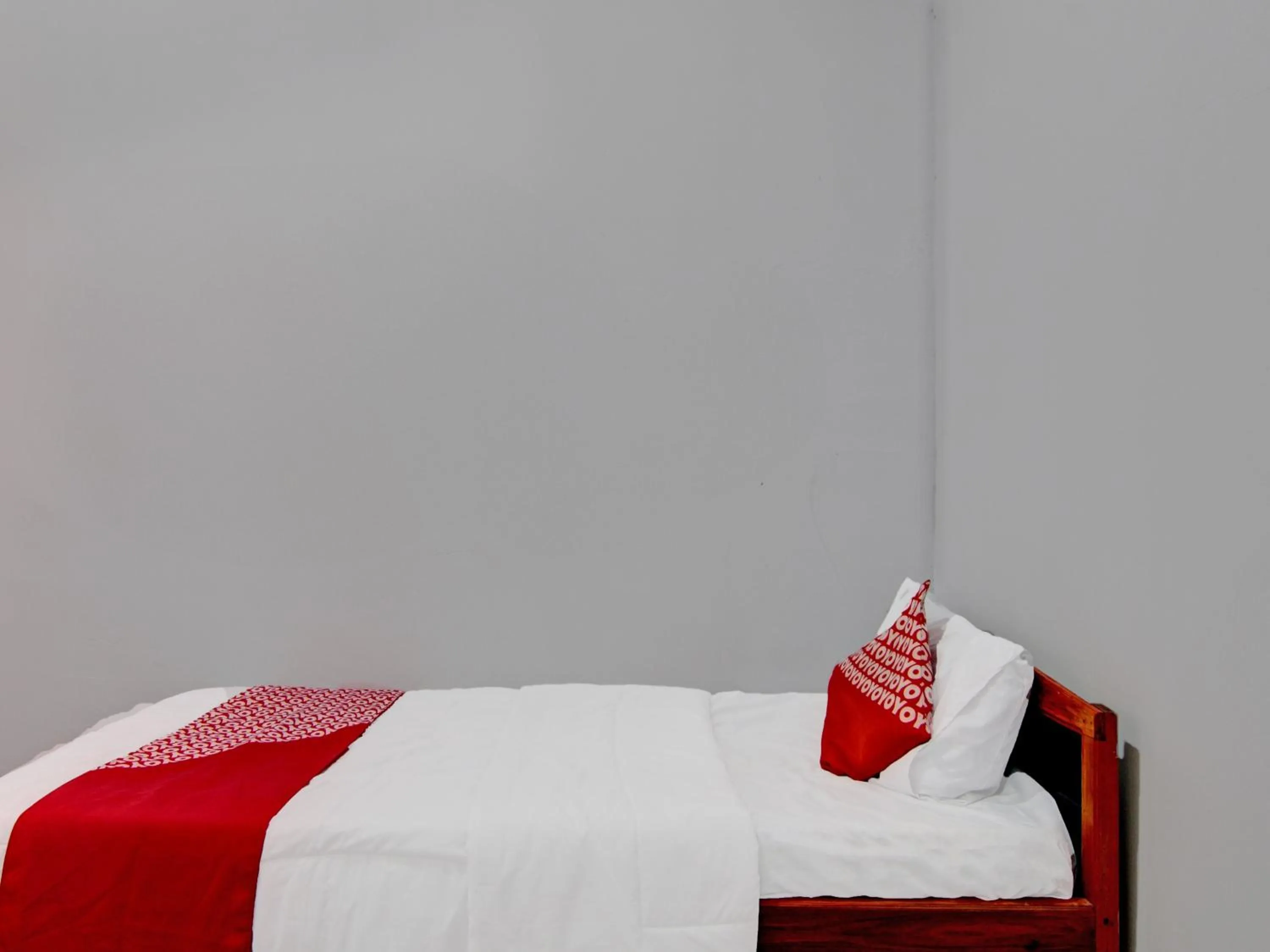 Bedroom, Bed in Hotel O Bahagia Homestay SyariahNearMonument Park City Sand Pengaraian