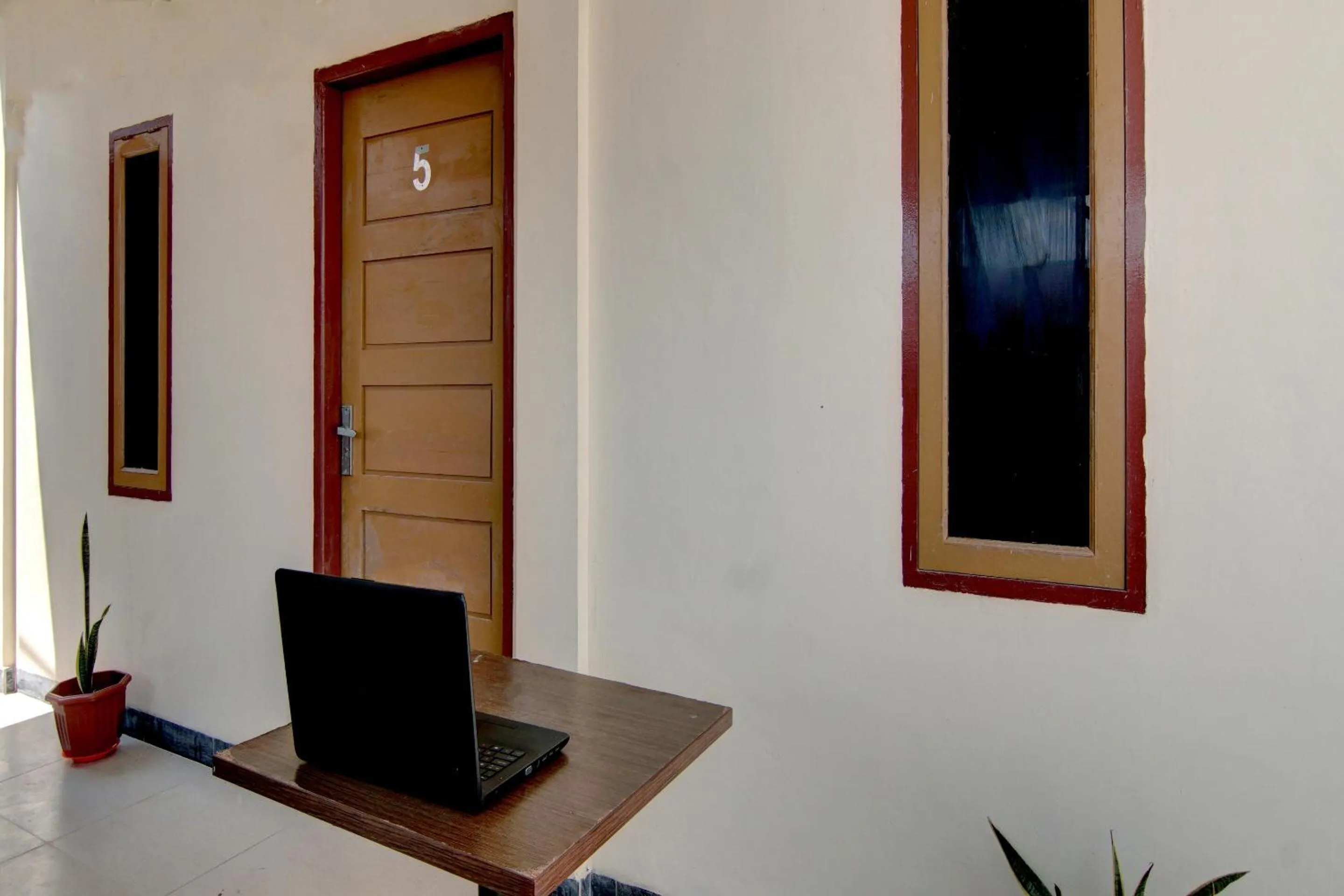 Lobby or reception in Hotel O Jasmine House Syariah Near Masjid Nurul Ikhwan