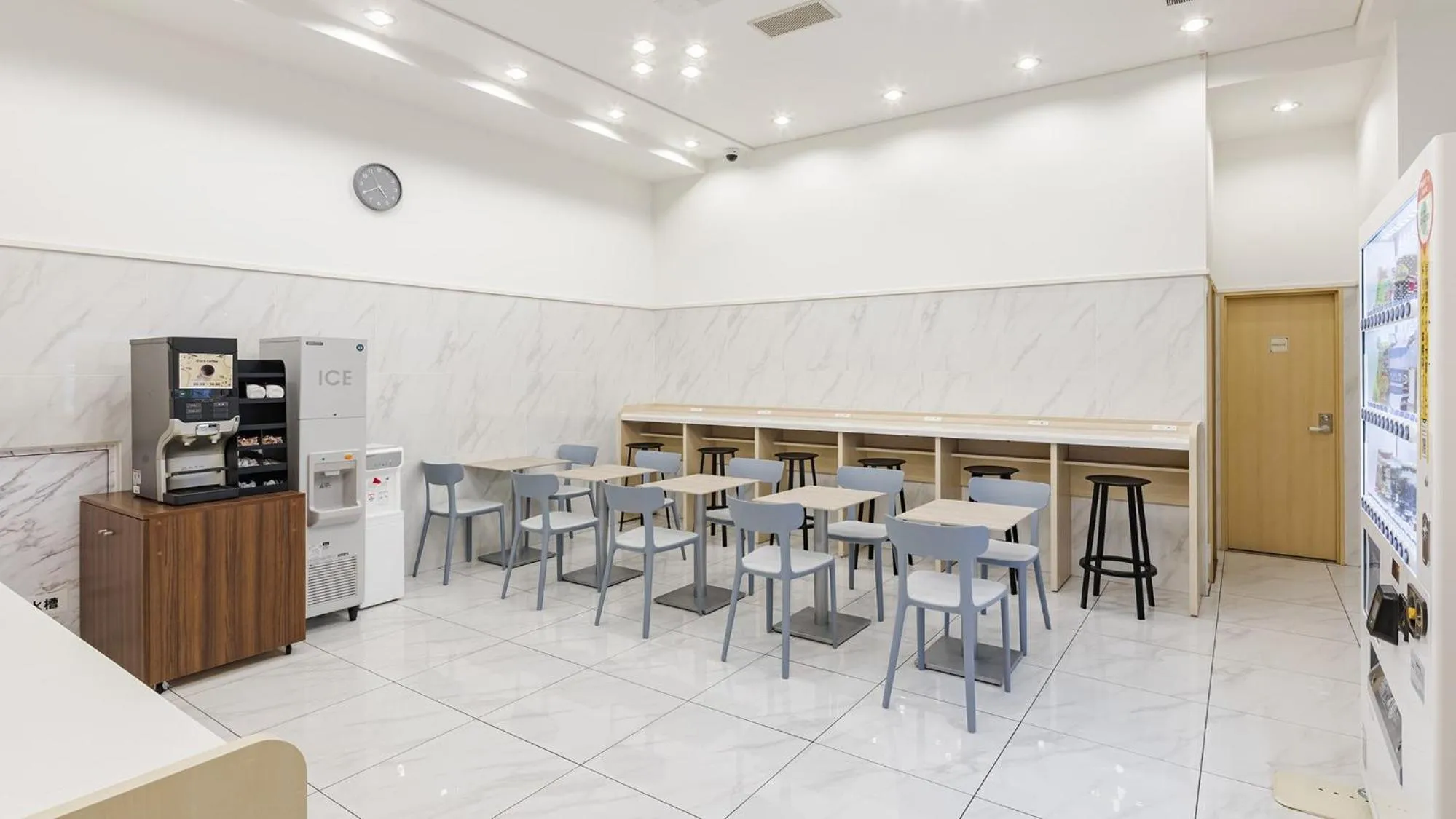 Area and facilities in Toyoko Inn Kayabacho Eki