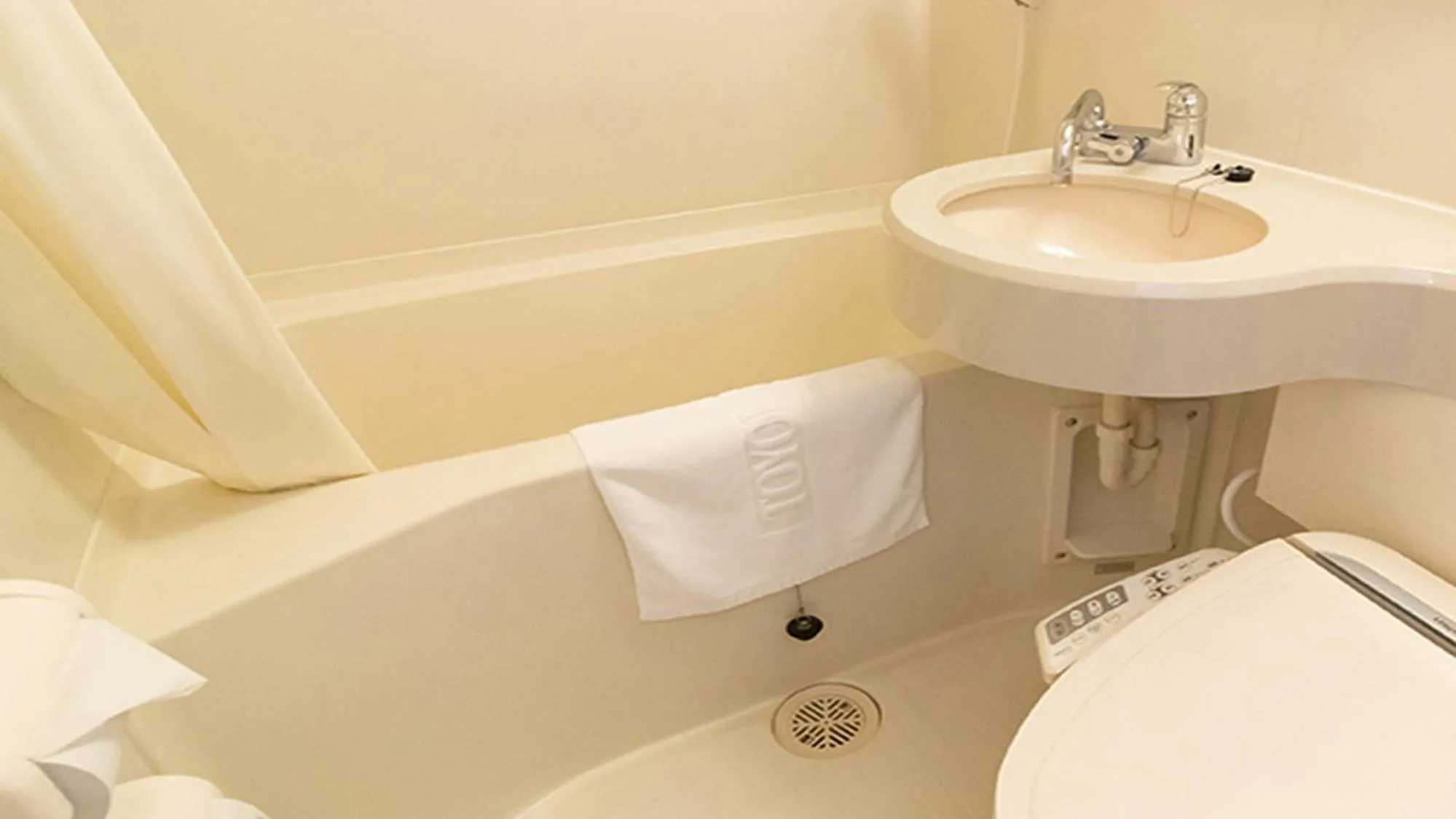 Bathroom in Toyoko Inn Tenri Ekimae