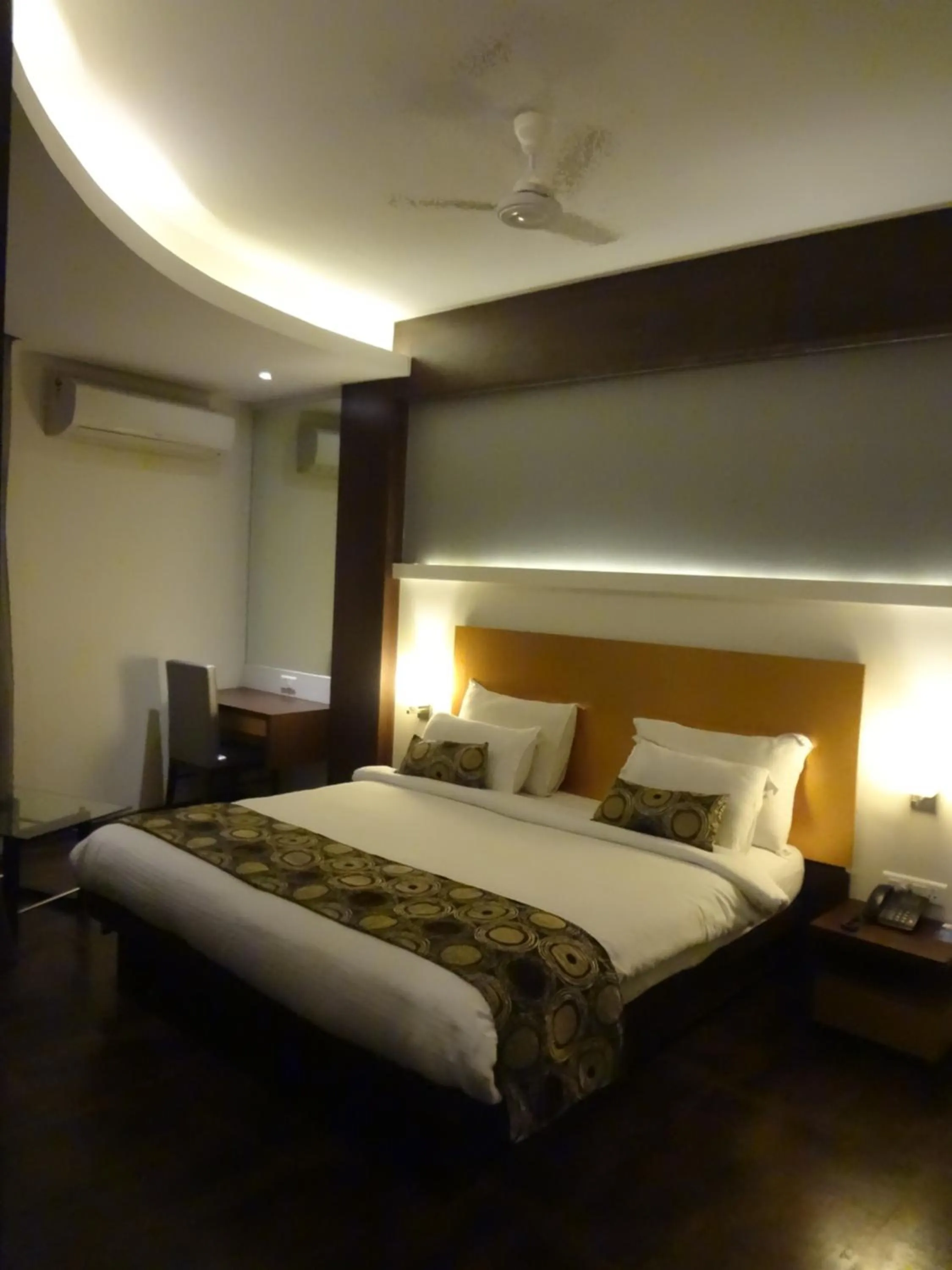Bedroom, Bed in Galaxy Beacon Hotel, Santacruz ,Mumbai