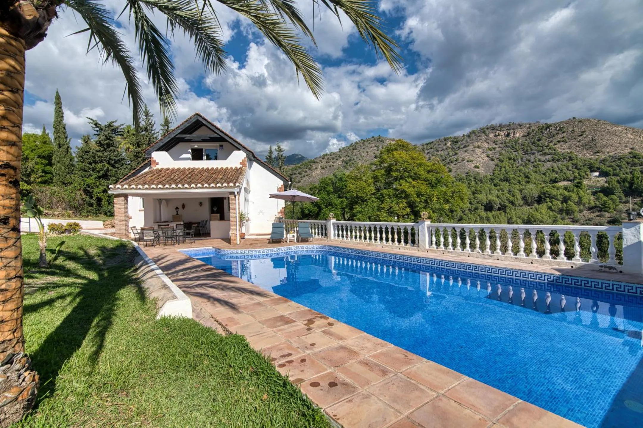Property building in Villa Morera Bed & Breakfast