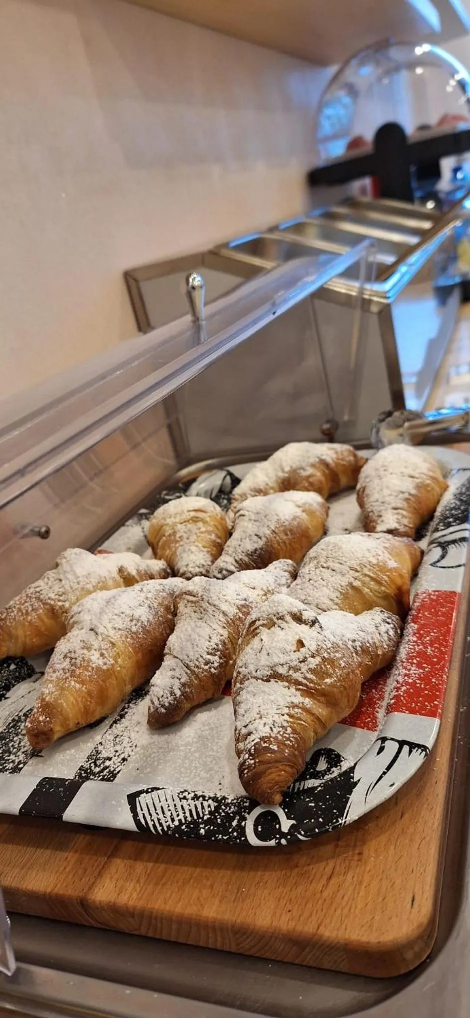 Restaurant/places to eat in Hotel Diffuso Il Portichetto sulla collina a Vezio Perledo