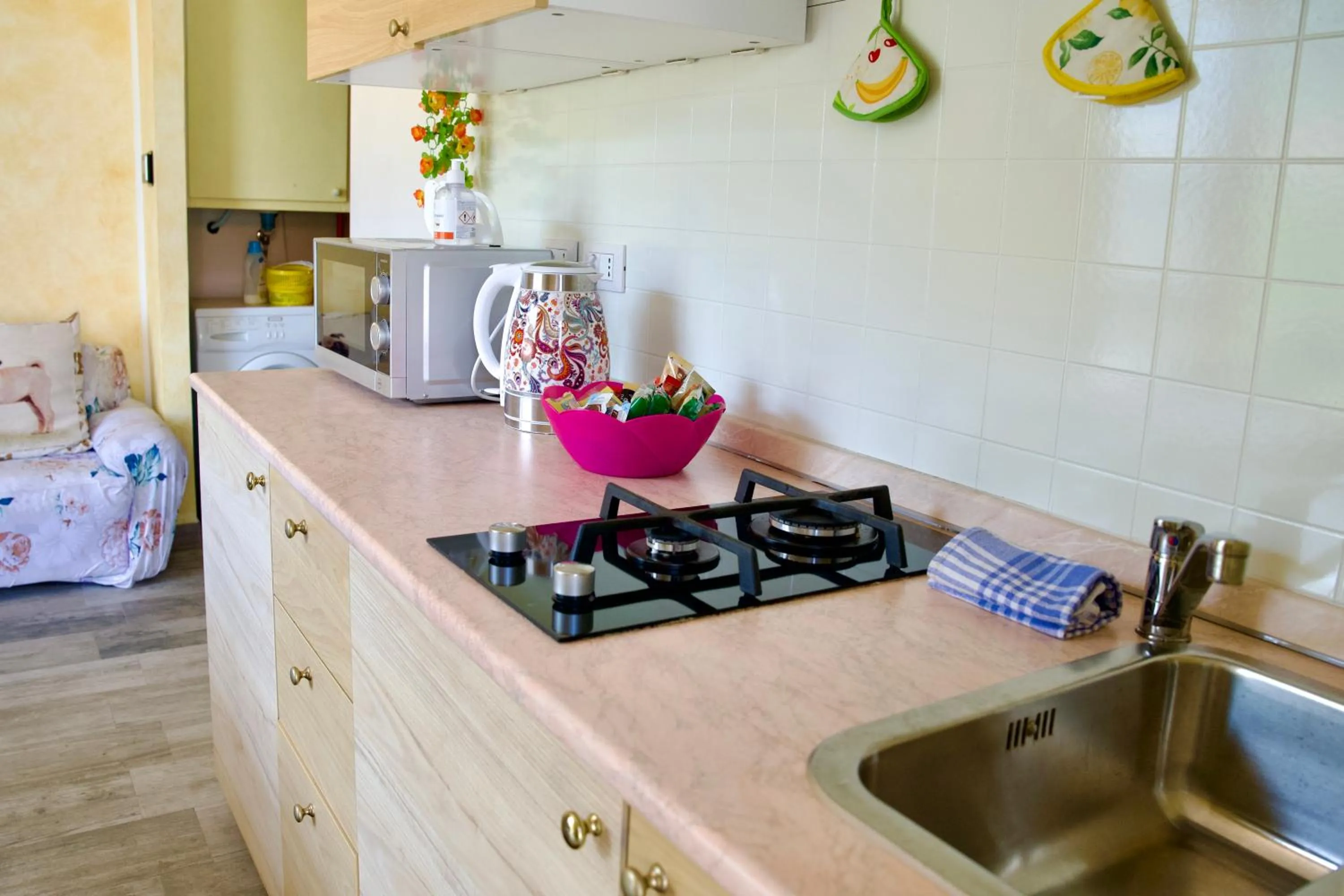 Coffee/tea facilities in Hotel Diffuso Il Portichetto sulla collina a Vezio Perledo