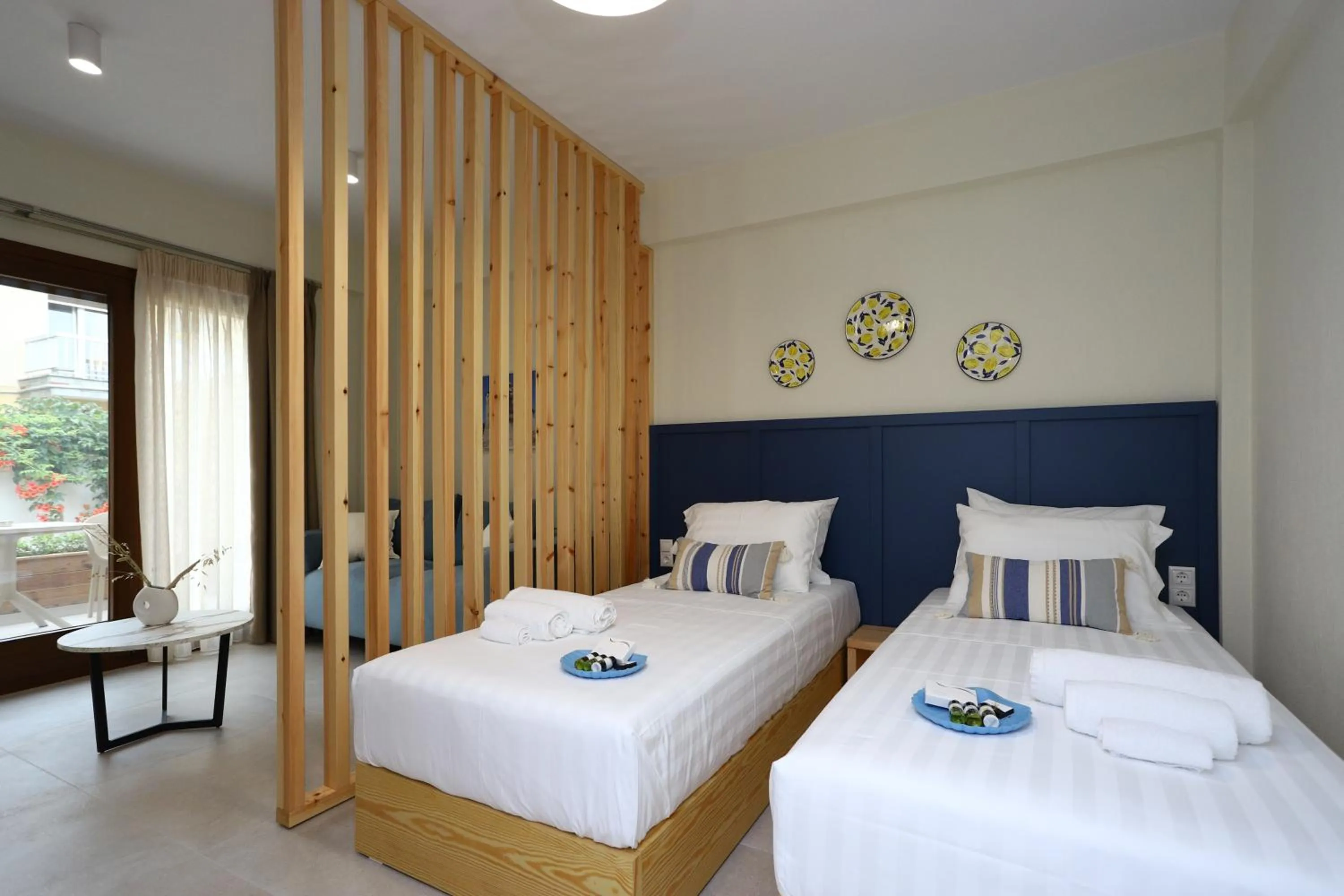 Bedroom, Bed in ONAR OURANOUPOLIS