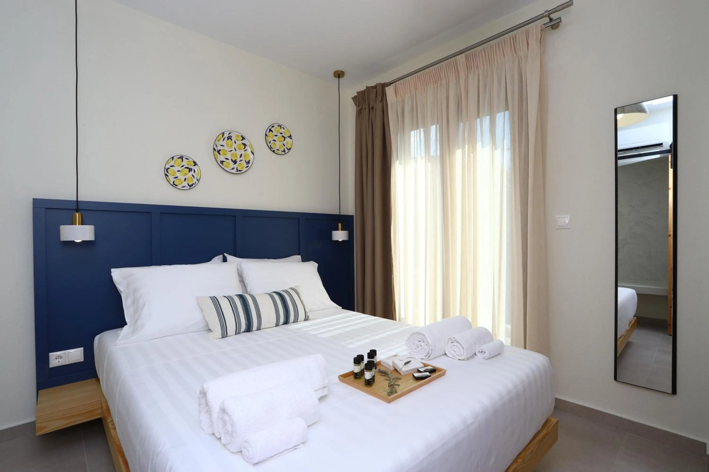 Bedroom, Bed in ONAR OURANOUPOLIS