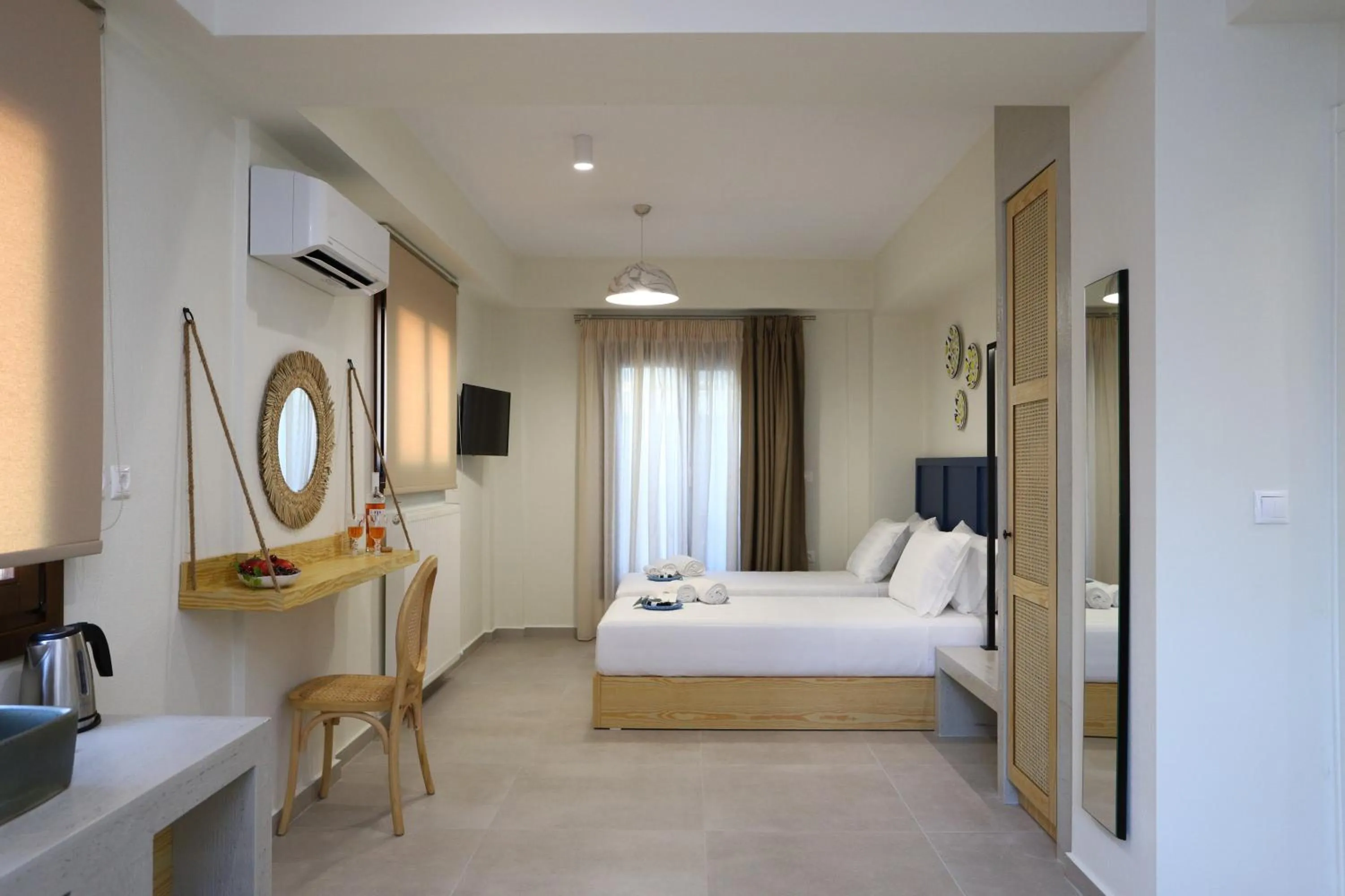 Bedroom, Bed in ONAR OURANOUPOLIS