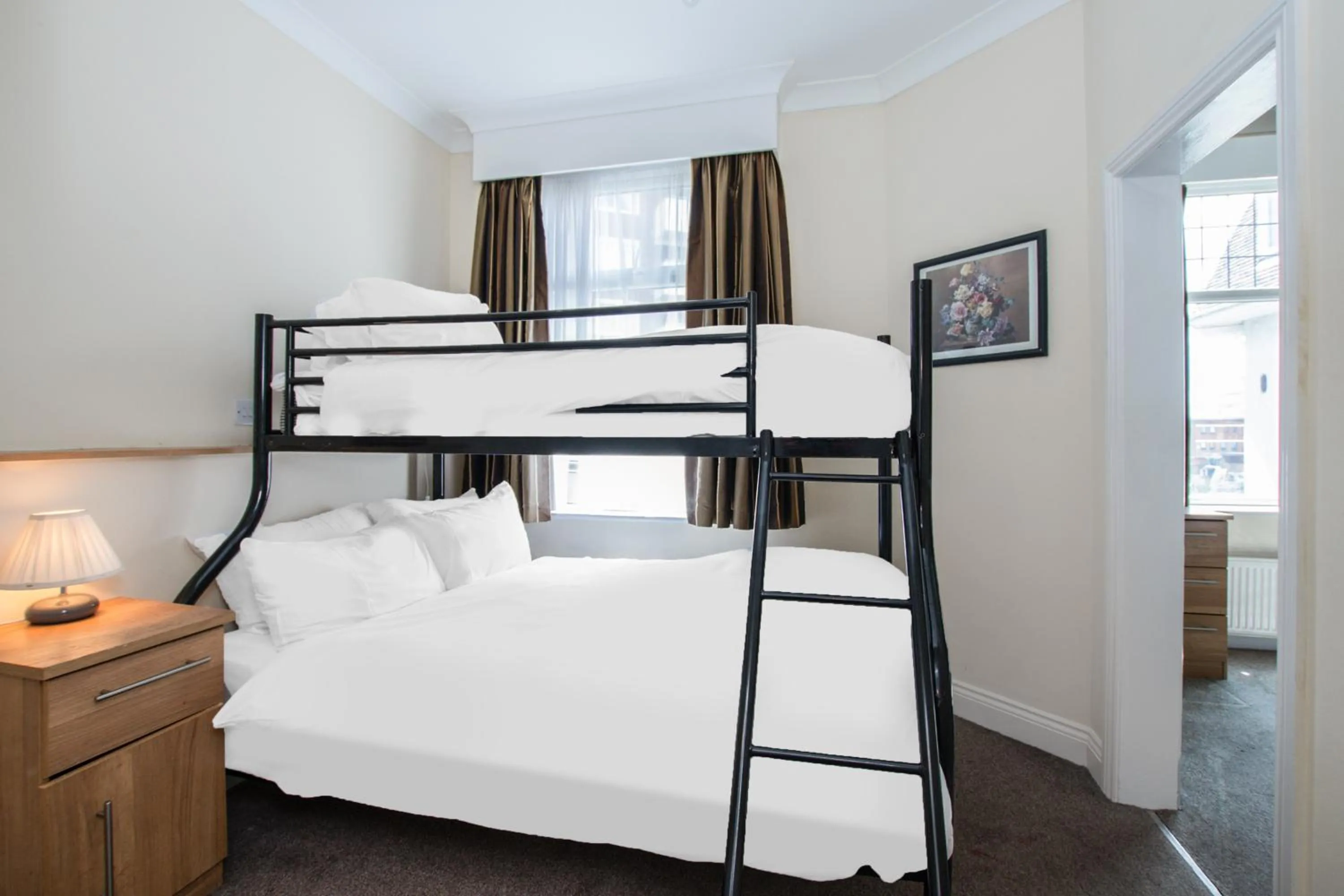 Photo of the whole room, Bed in Russel Court Hotel Bournemouth Central