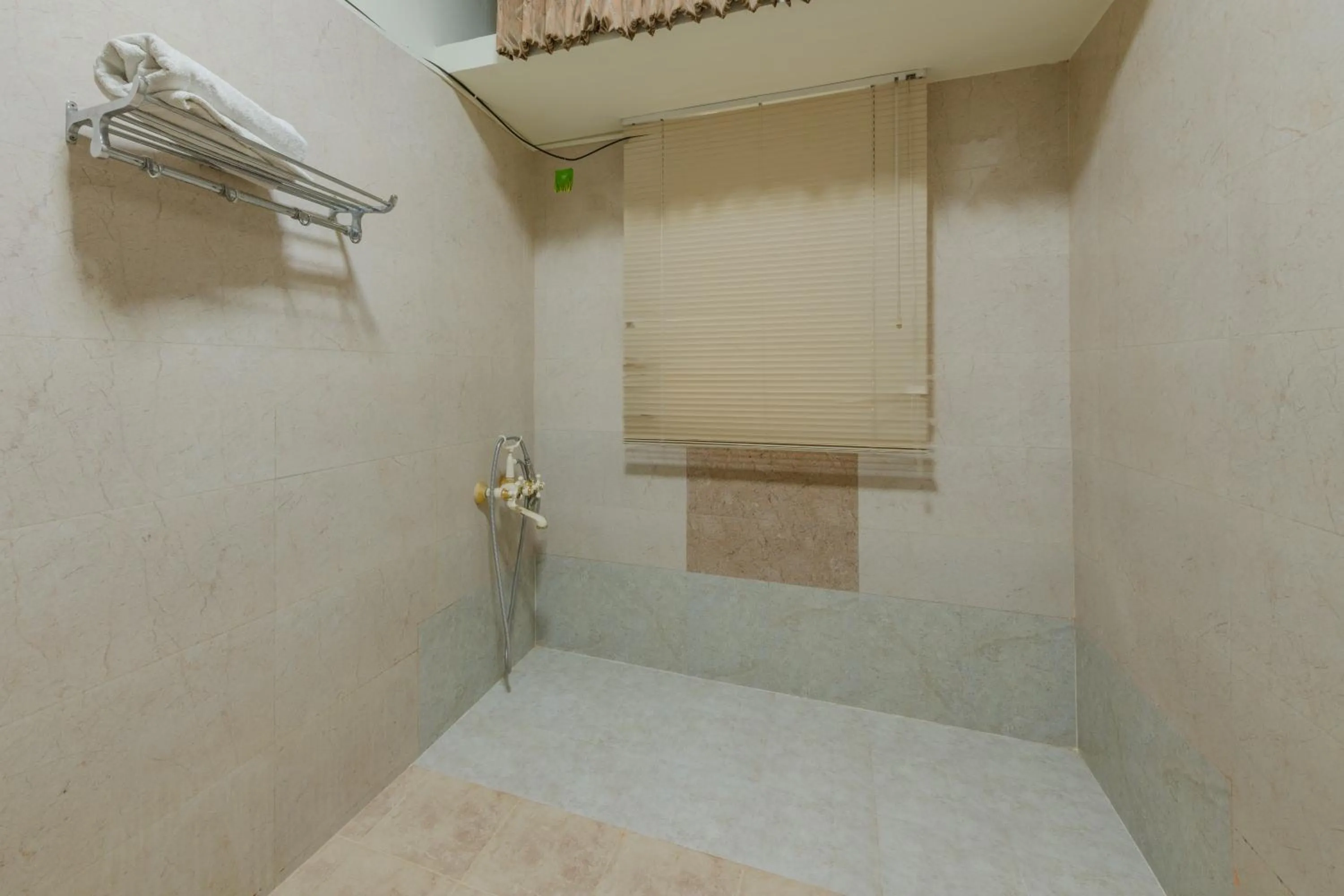 Redstone Villa by Revkeys