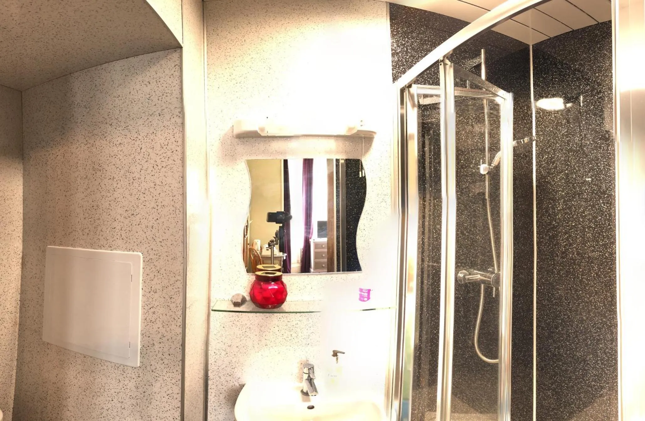 Bathroom in Cruachan Guest House