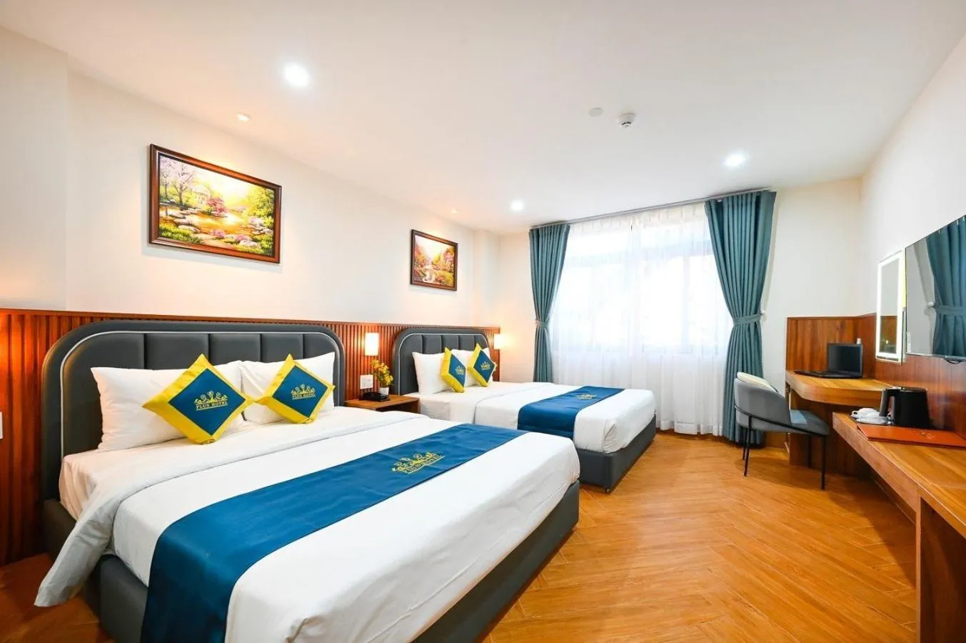 Bed in PLUS VUNG TAU HOTEL