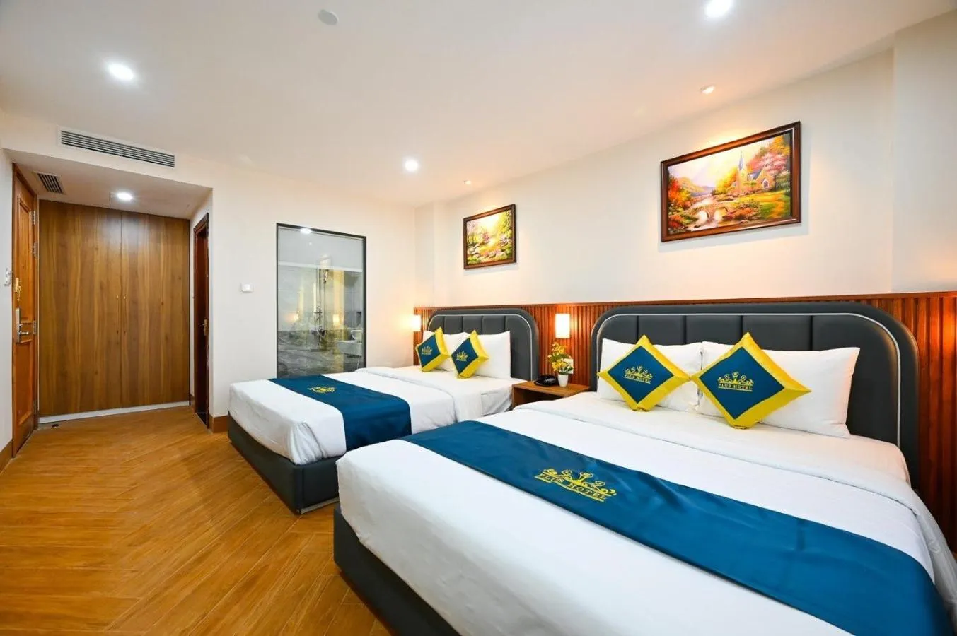 Bed in PLUS VUNG TAU HOTEL
