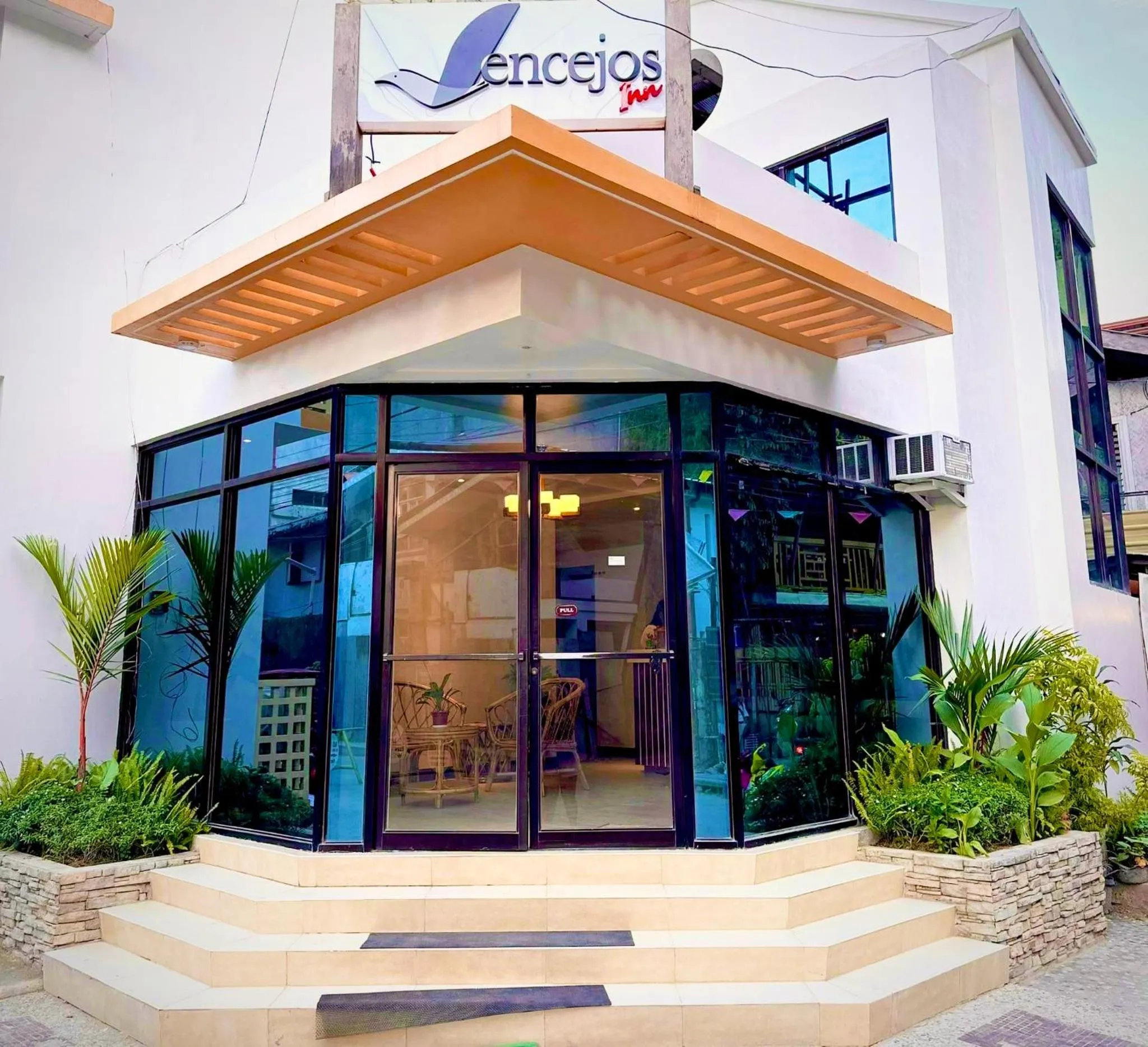 Vencejos Inn - El Nido