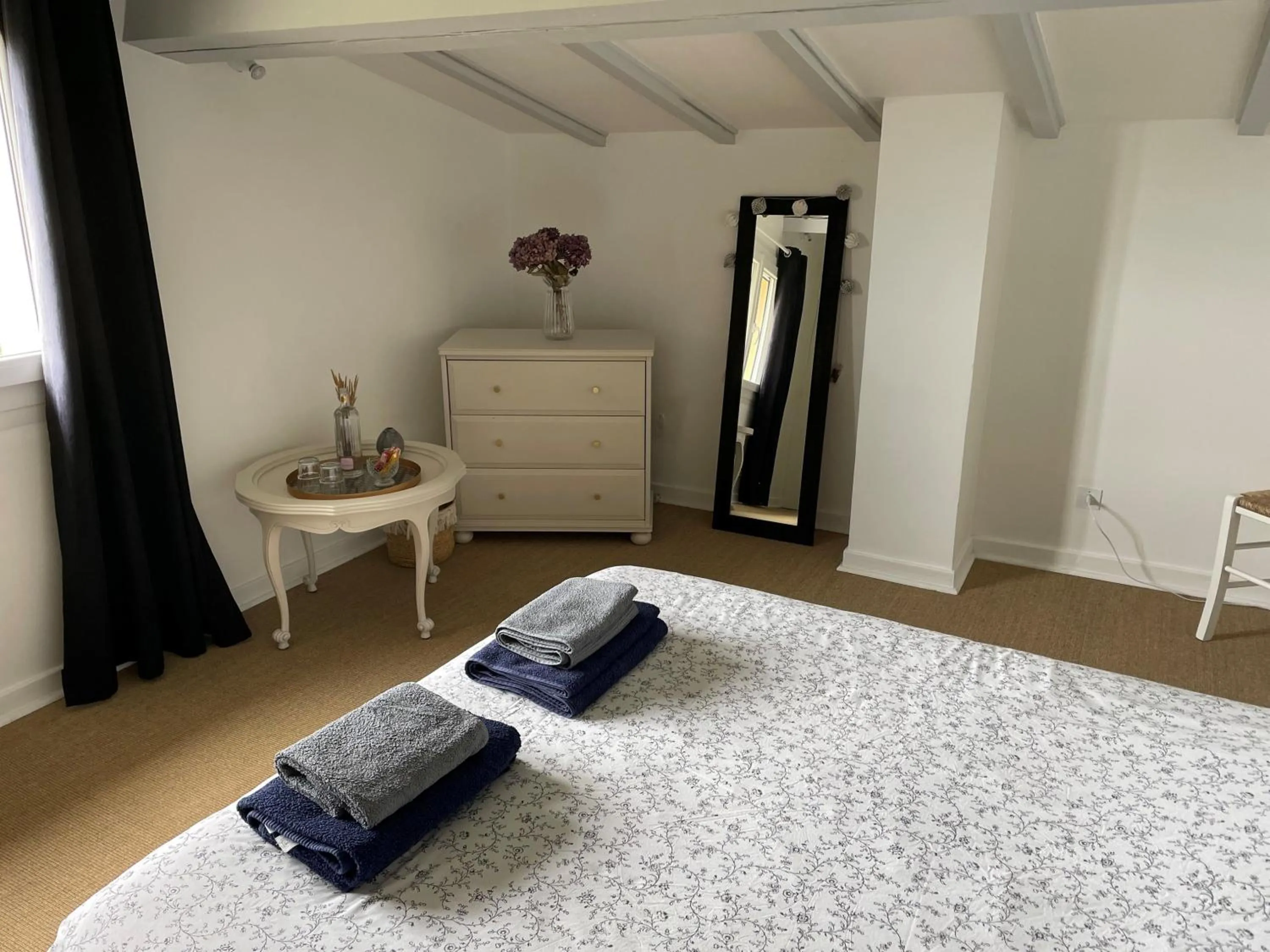 Seating Area in La Sauveterre