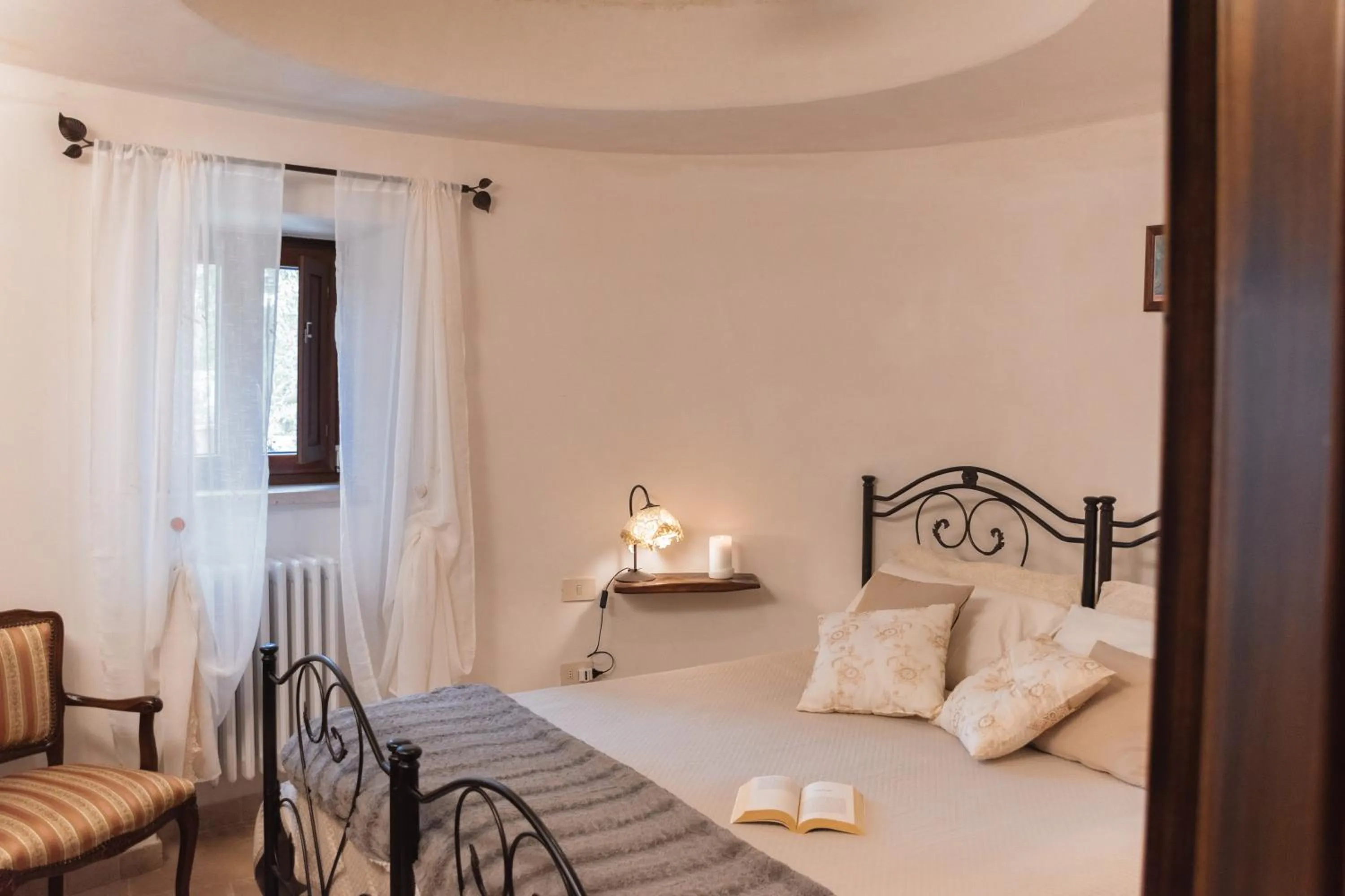 Bed in Masseria Montanaro
