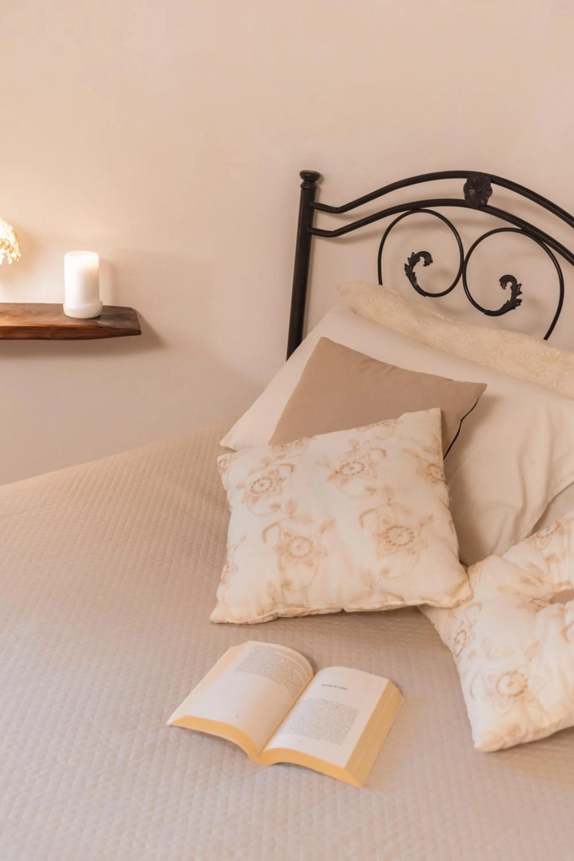 Bed in Masseria Montanaro