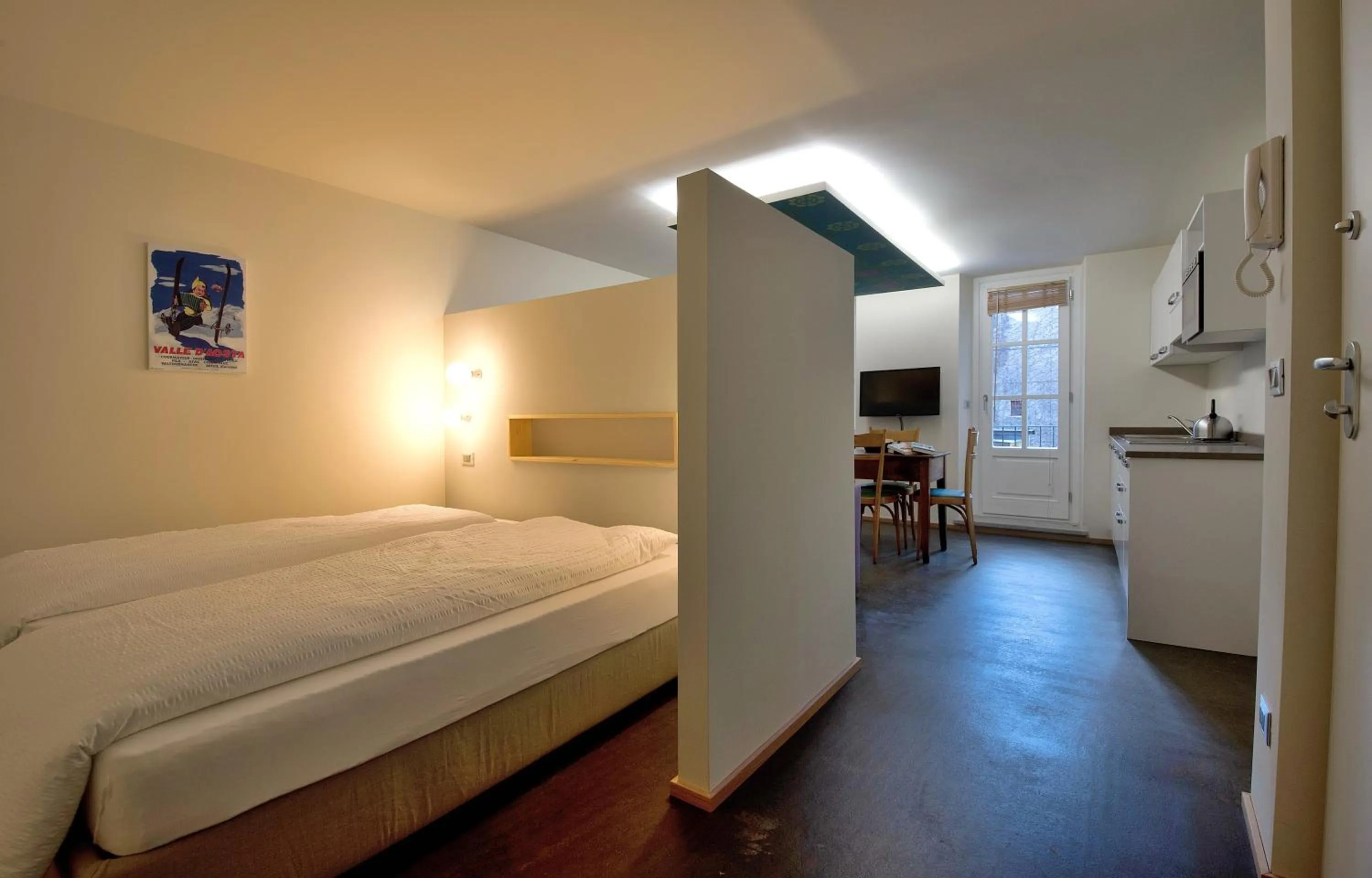 Photo of the whole room, Bed in Apartements Coeur de Ville