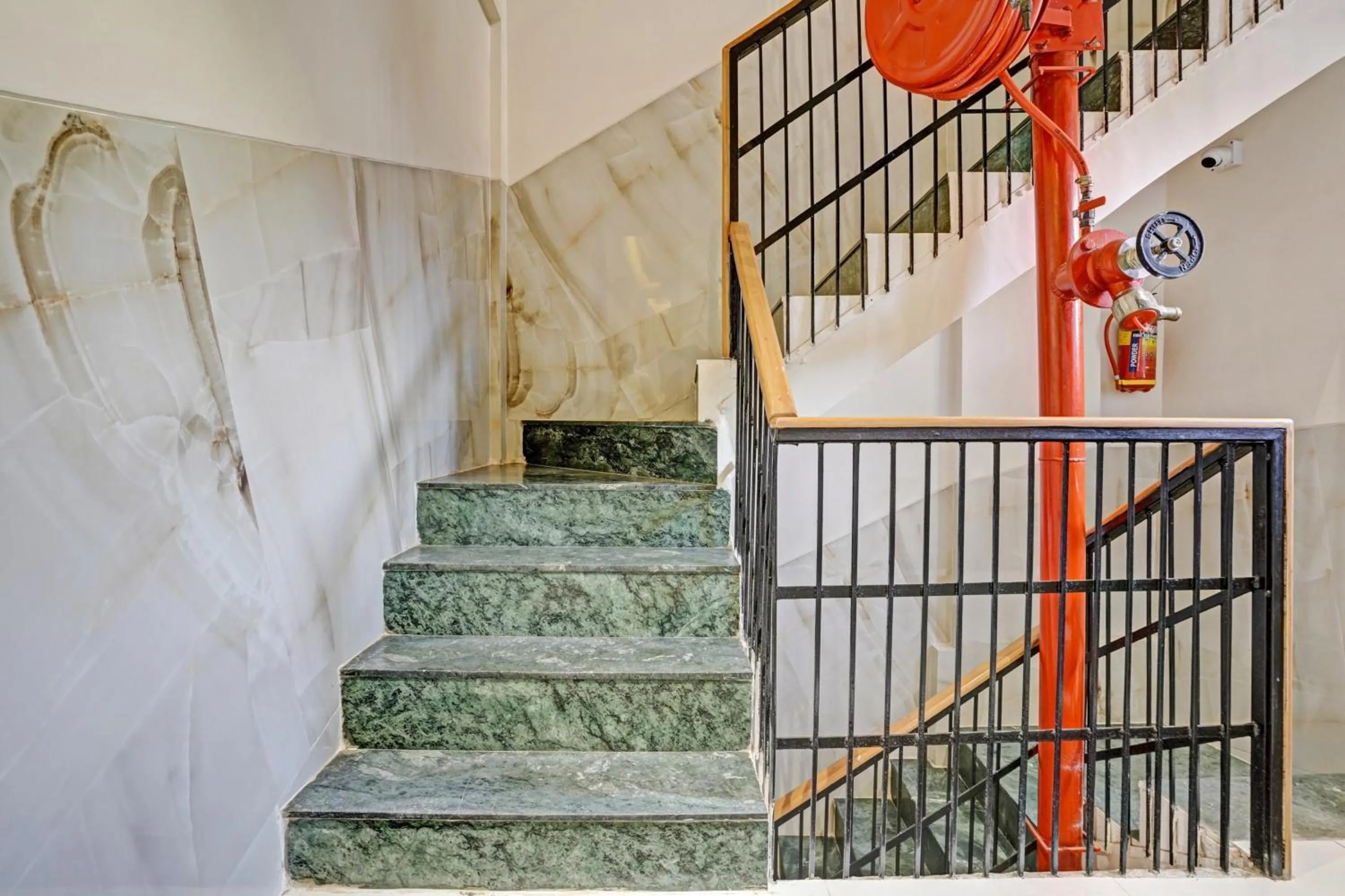 Lobby or reception in Hotel O Dhiman Residency