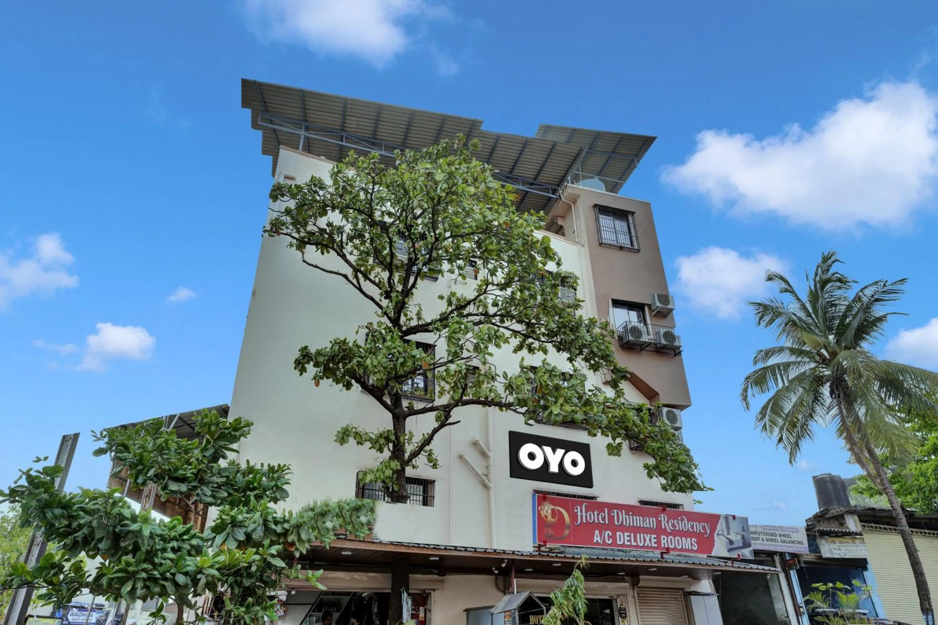 Facade/entrance in Hotel O Dhiman Residency