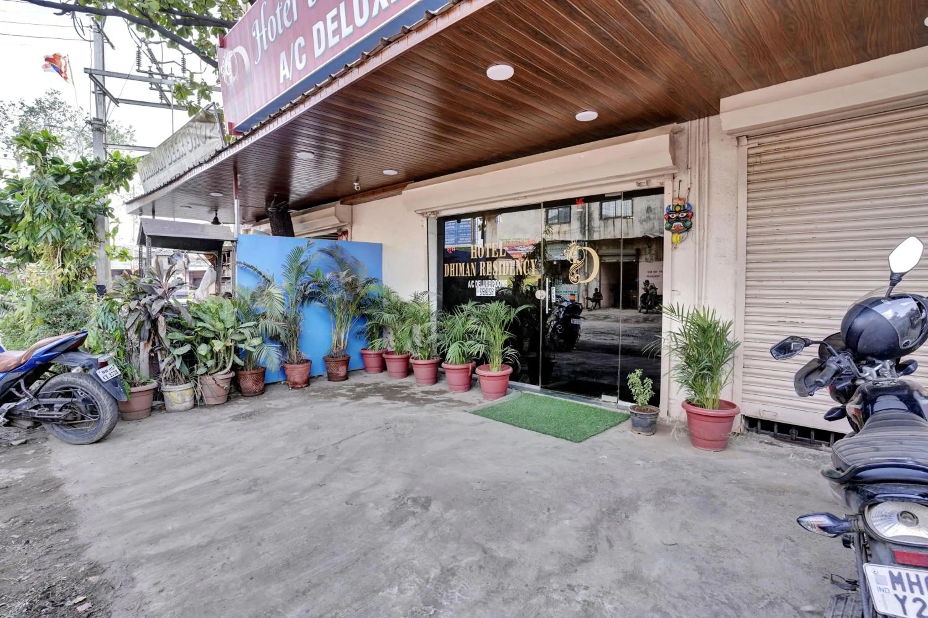 Facade/entrance in Hotel O Dhiman Residency