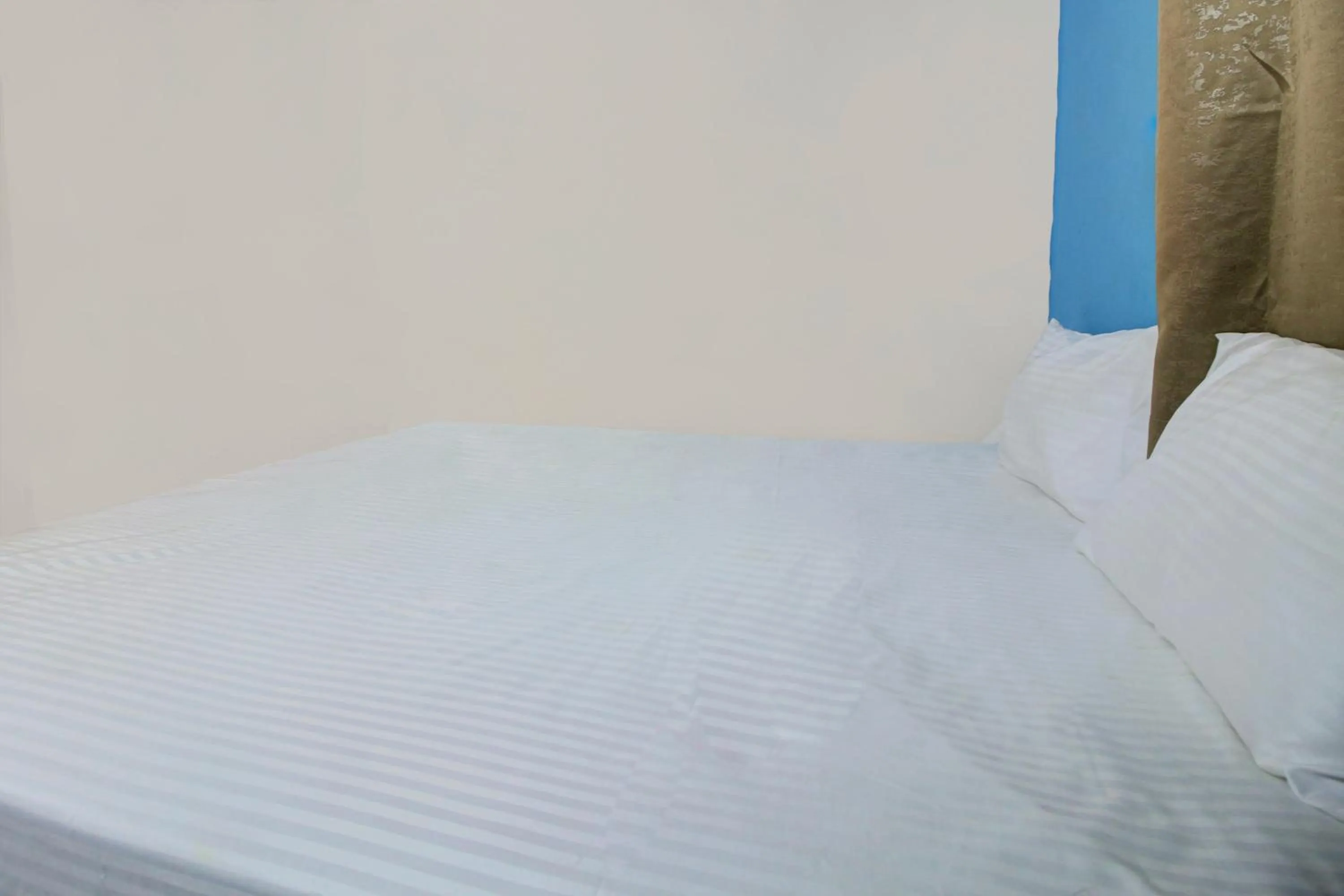 Bedroom, Bed in Hotel O Elite Inn