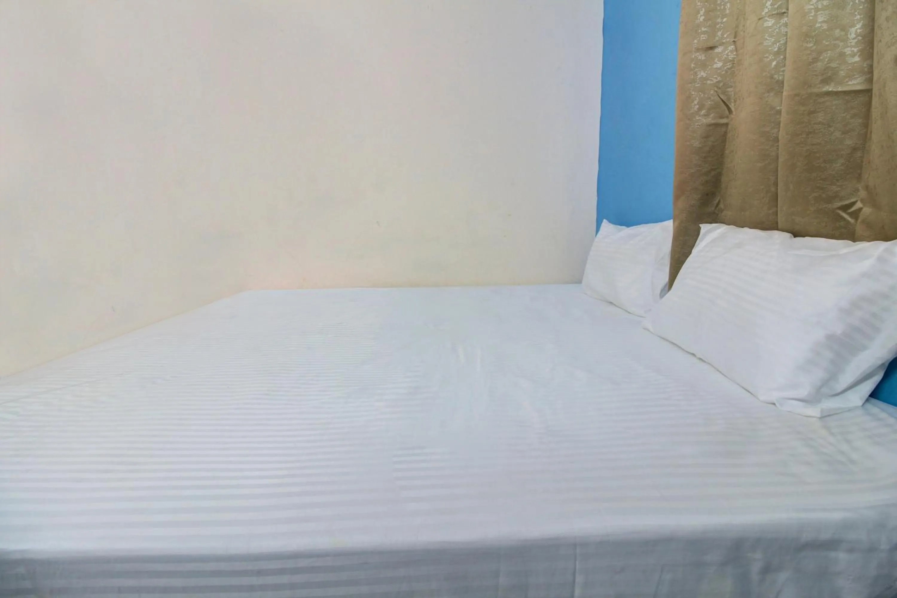 Bedroom in Hotel O Elite Inn