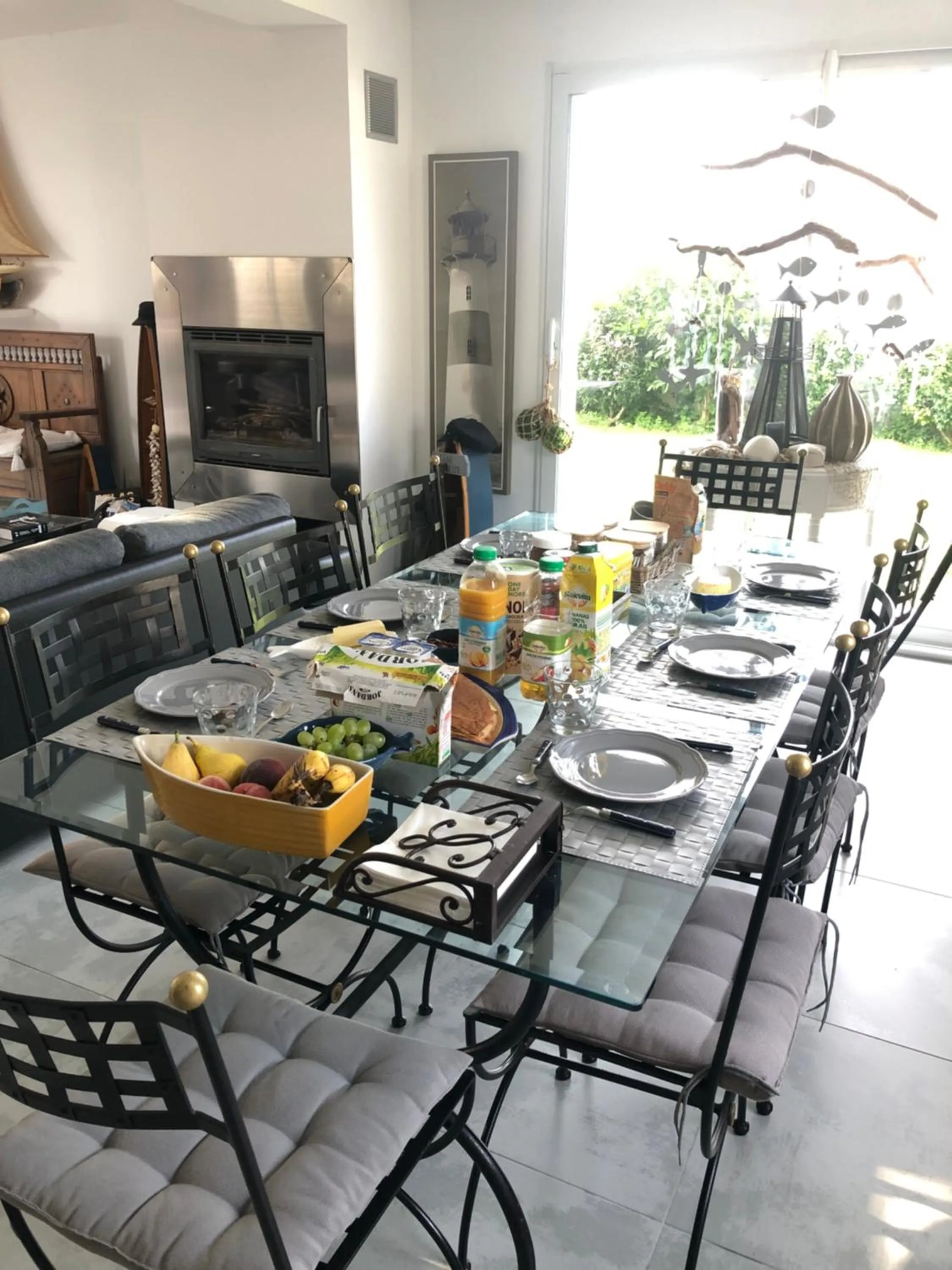 Restaurant/Places to Eat in Celtine