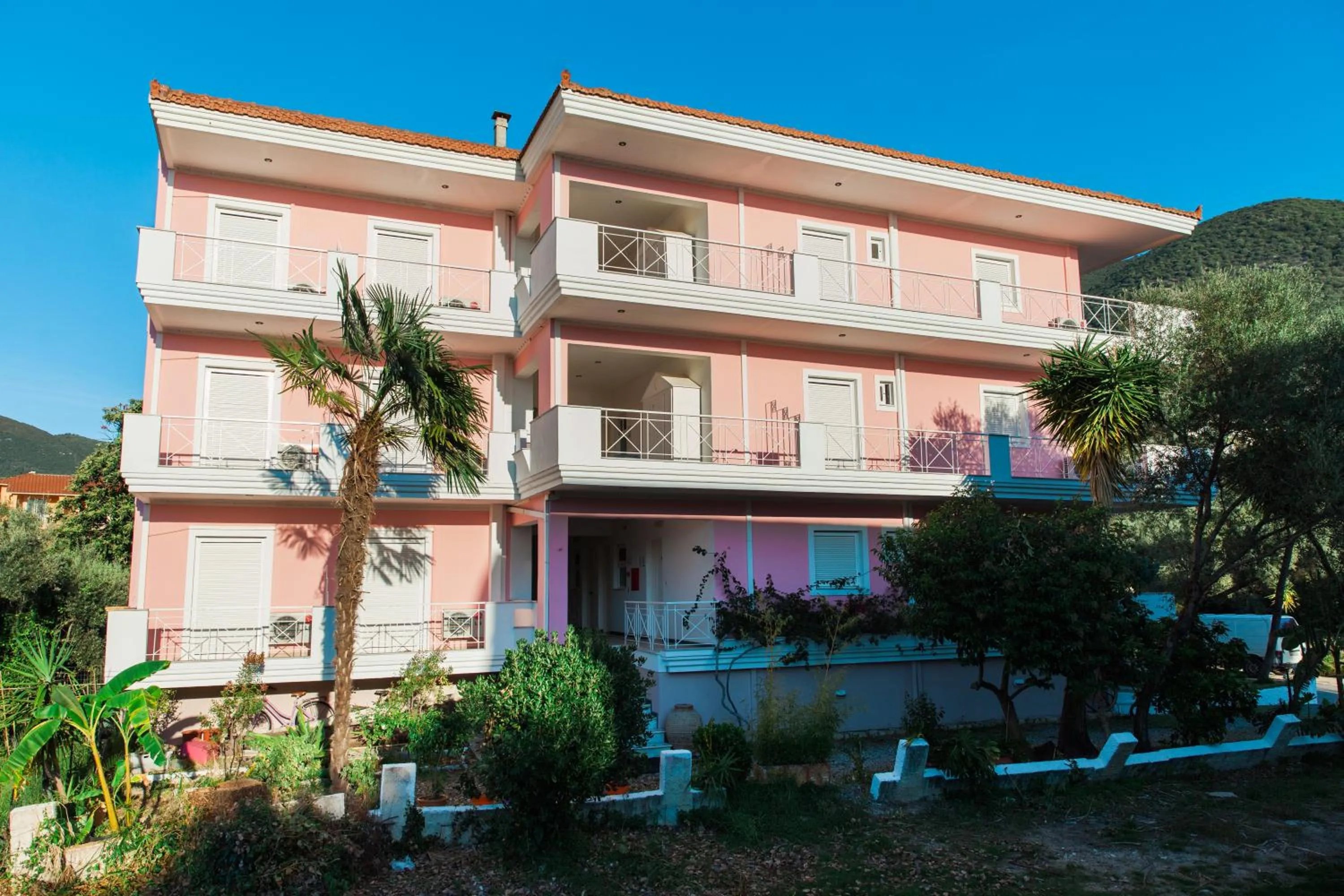 Dionysos Studios Apartments Nidri Lefkas