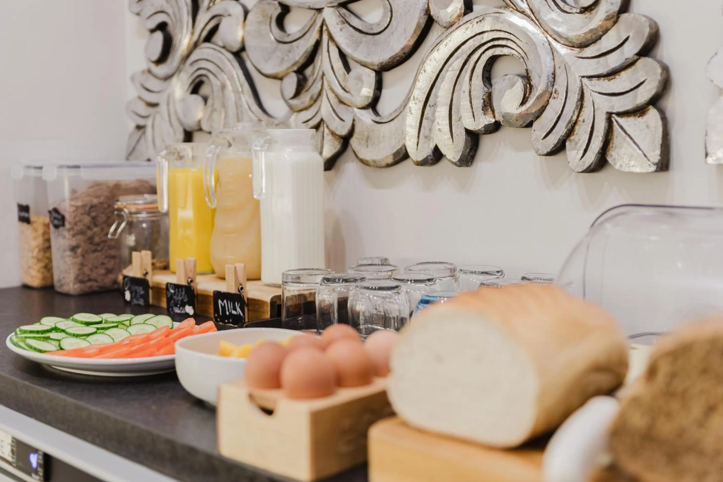 Breakfast in The Chapter Hotels - London Hyde Park