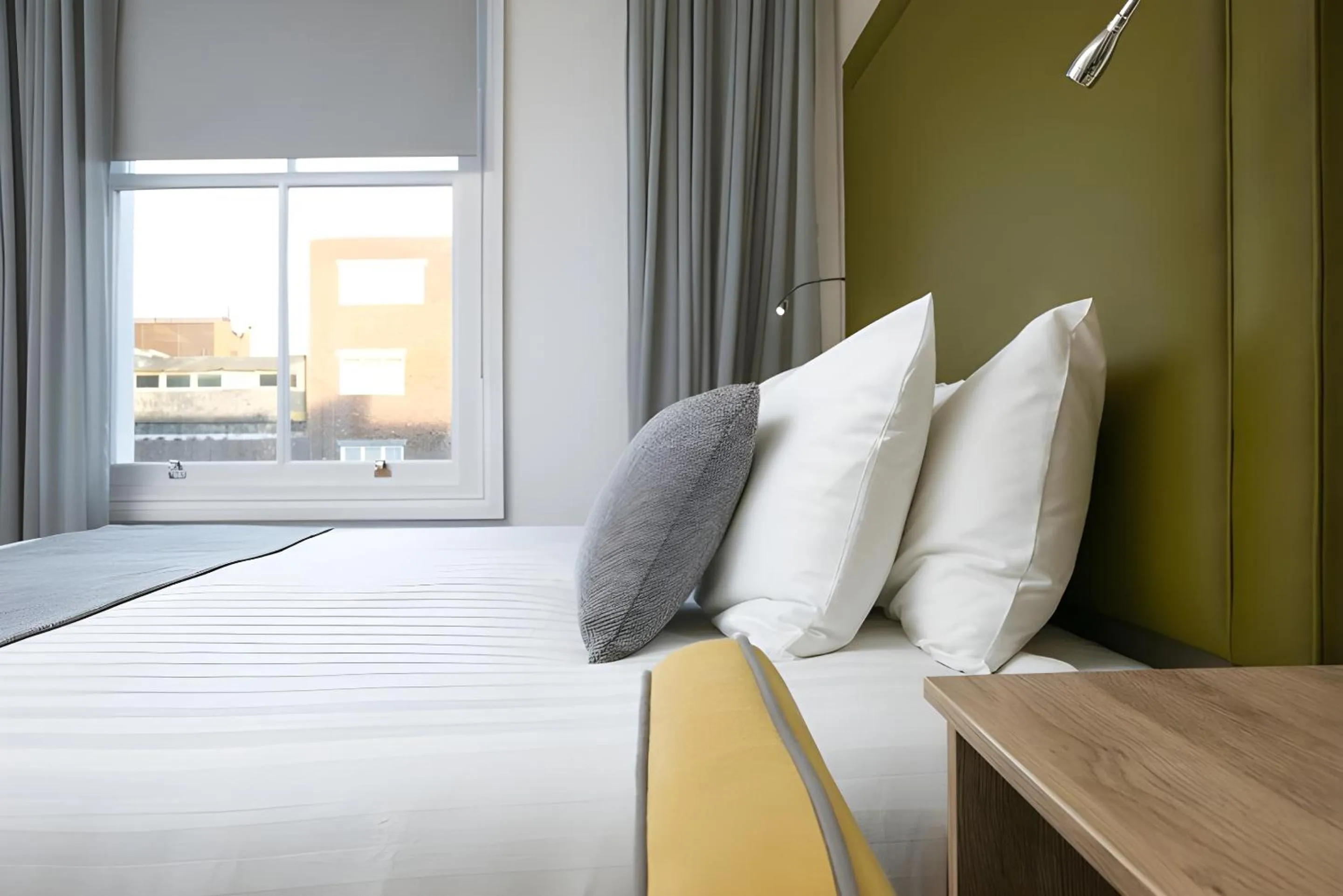 Bathroom, Bed in The Chapter Hotels - London Hyde Park