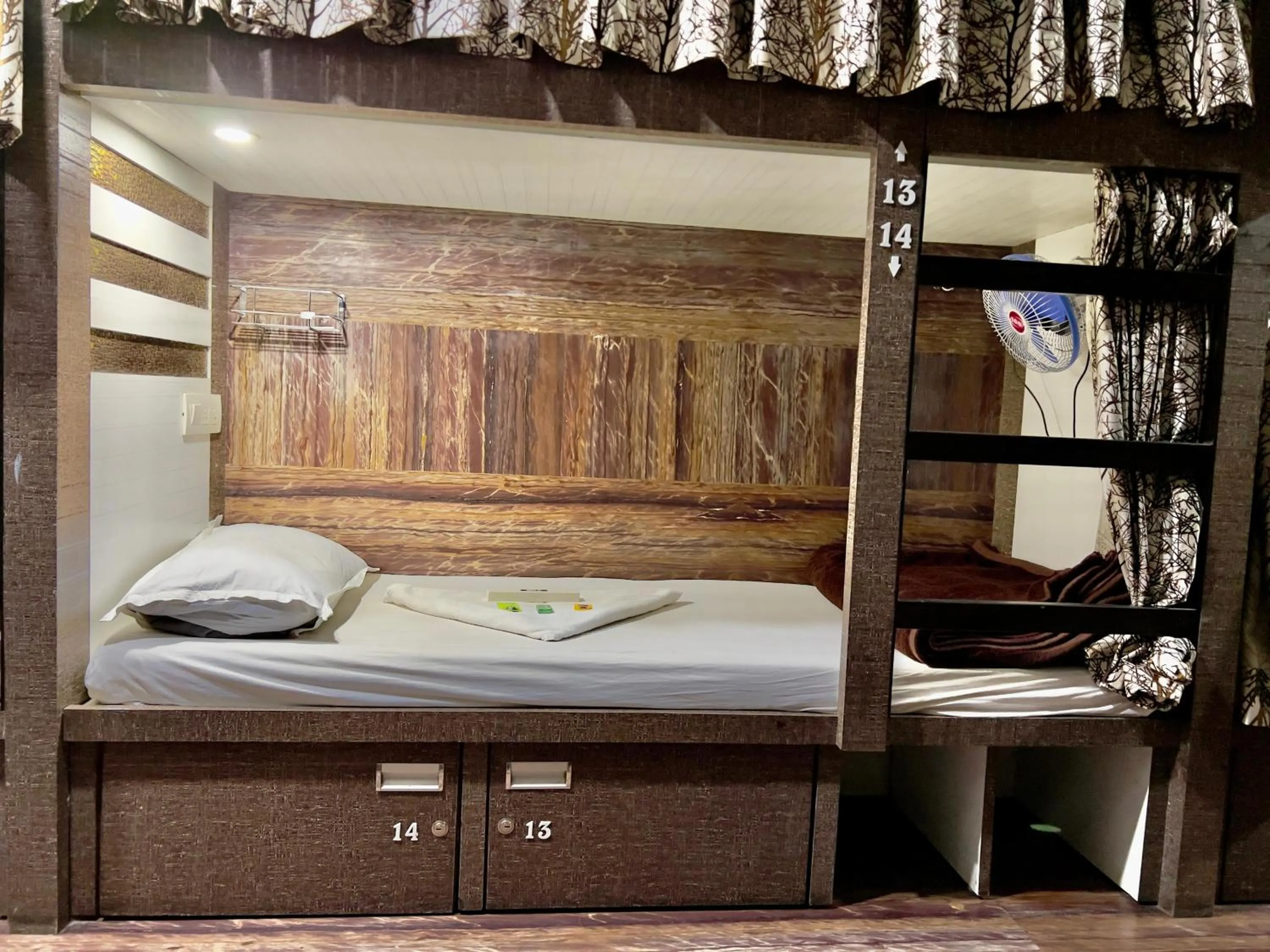 Bed in HOTEL REST INN