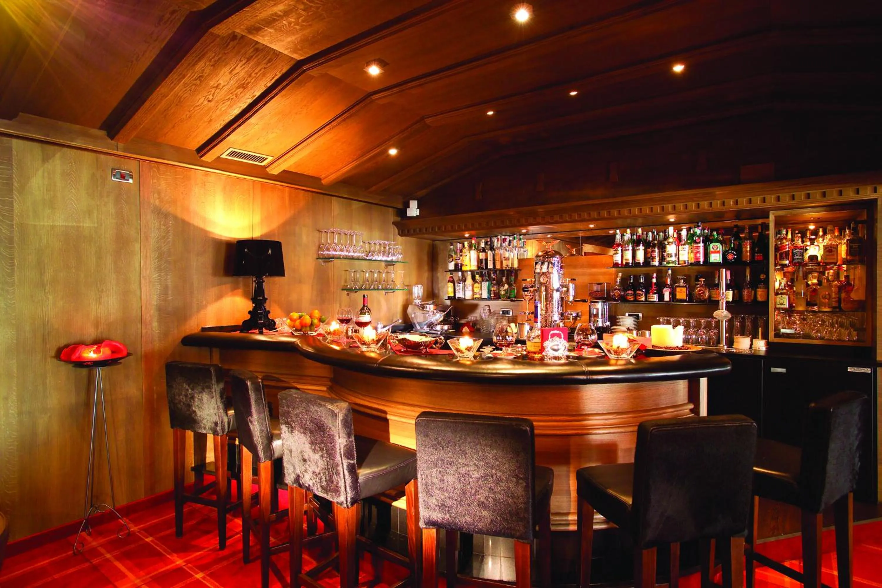 Lounge or bar in Hotel Aaritz