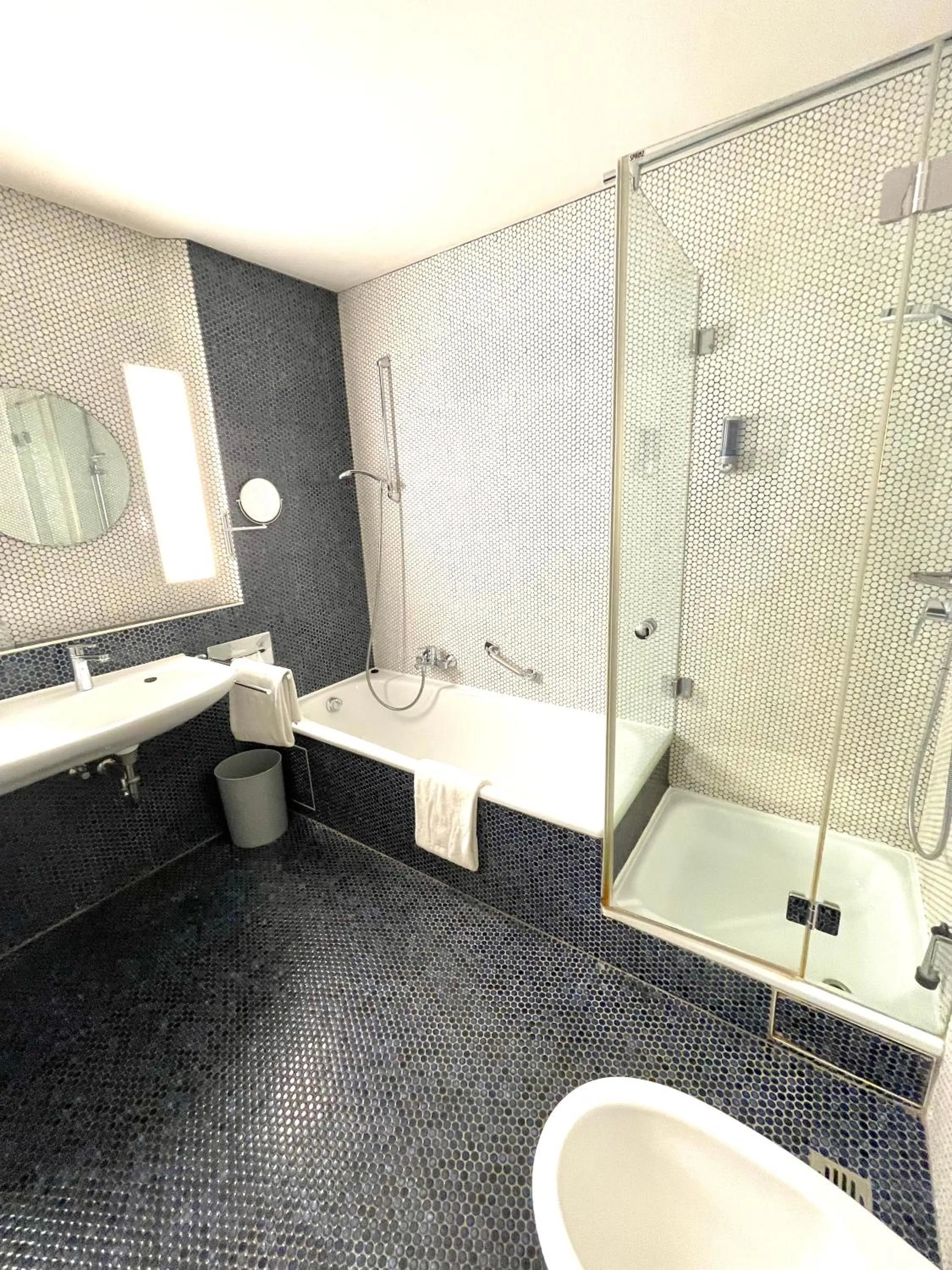 Bathroom in Rebgarten Hotel Schulgasse