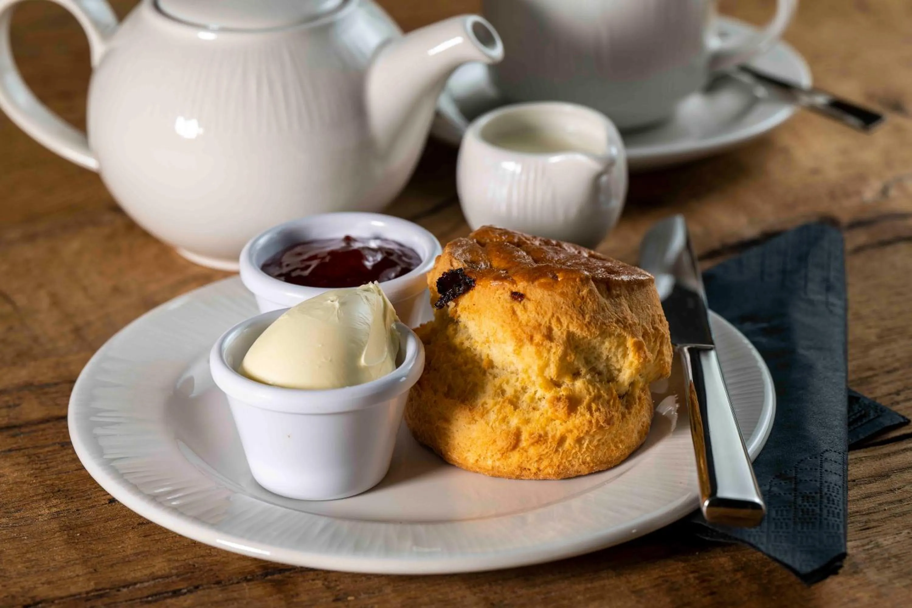 Restaurant/places to eat in Long Man Inn