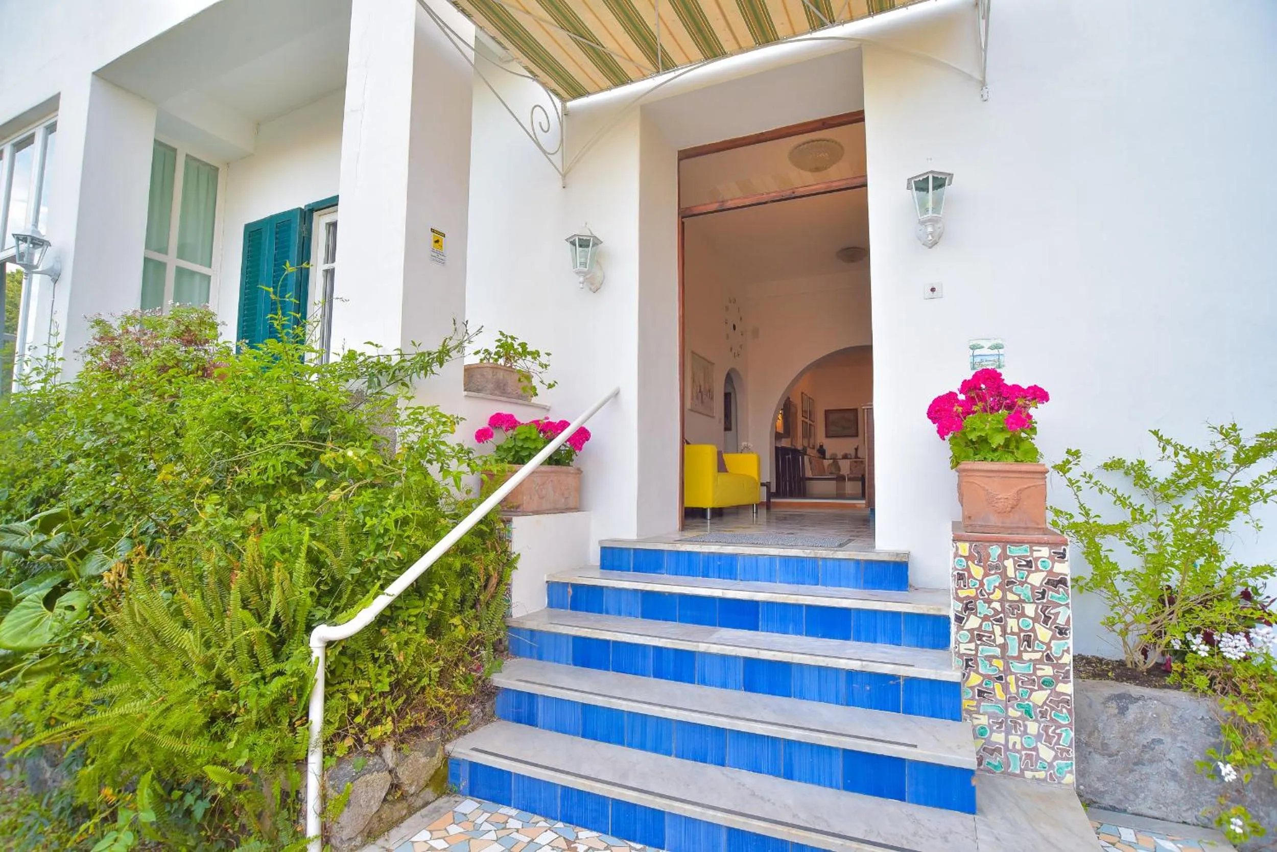 Facade/entrance in Villa Panoramica - Ischia Ponte