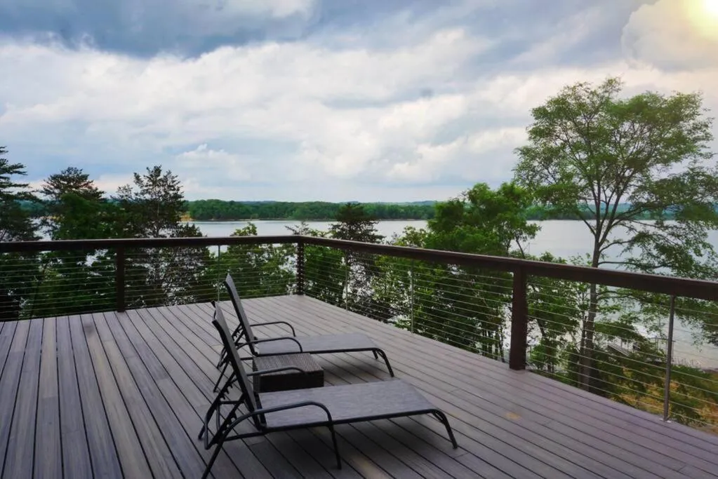 Amazing New House - Waterfront Getaway + Boat Dock