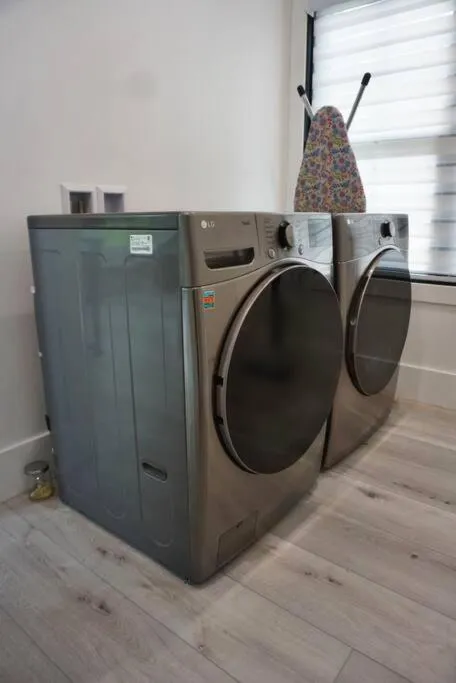 Amazing New House - Waterfront Getaway + Boat Dock