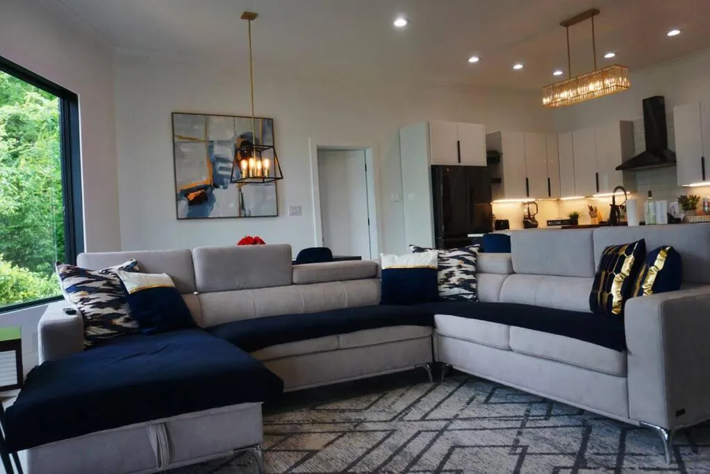 Amazing New House - Waterfront Getaway + Boat Dock