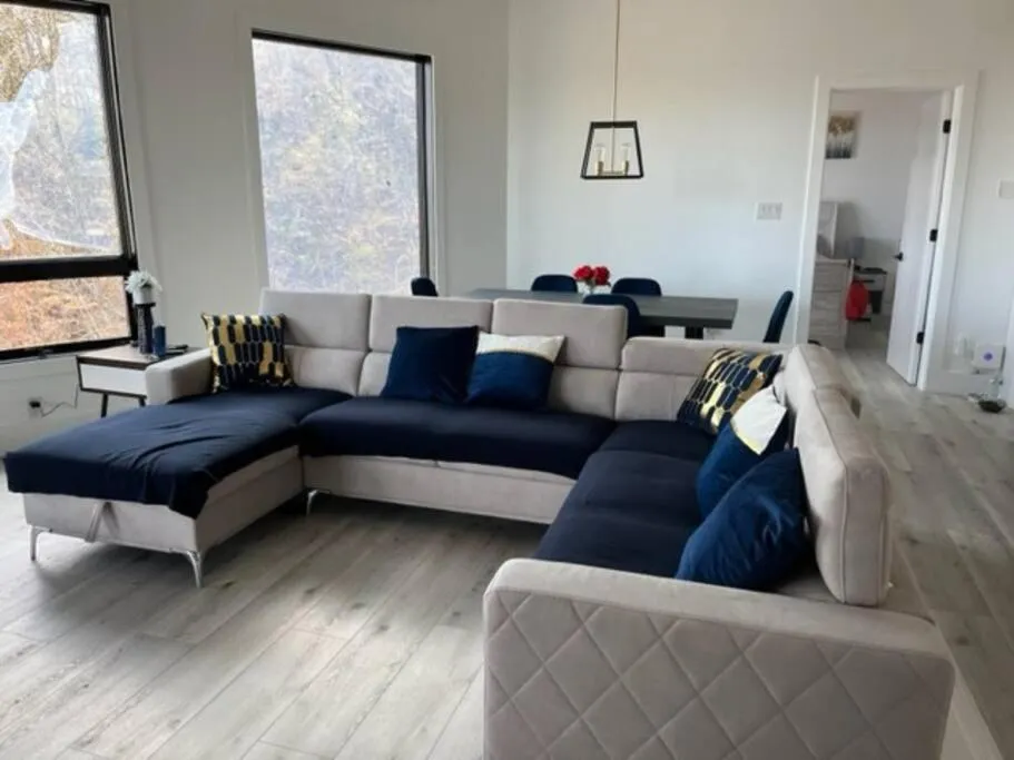 Amazing New House - Waterfront Getaway + Boat Dock