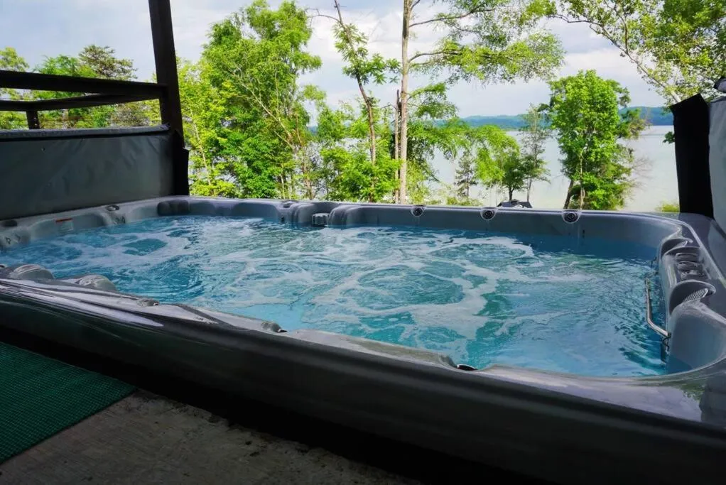 Amazing New House - Waterfront Getaway + Boat Dock