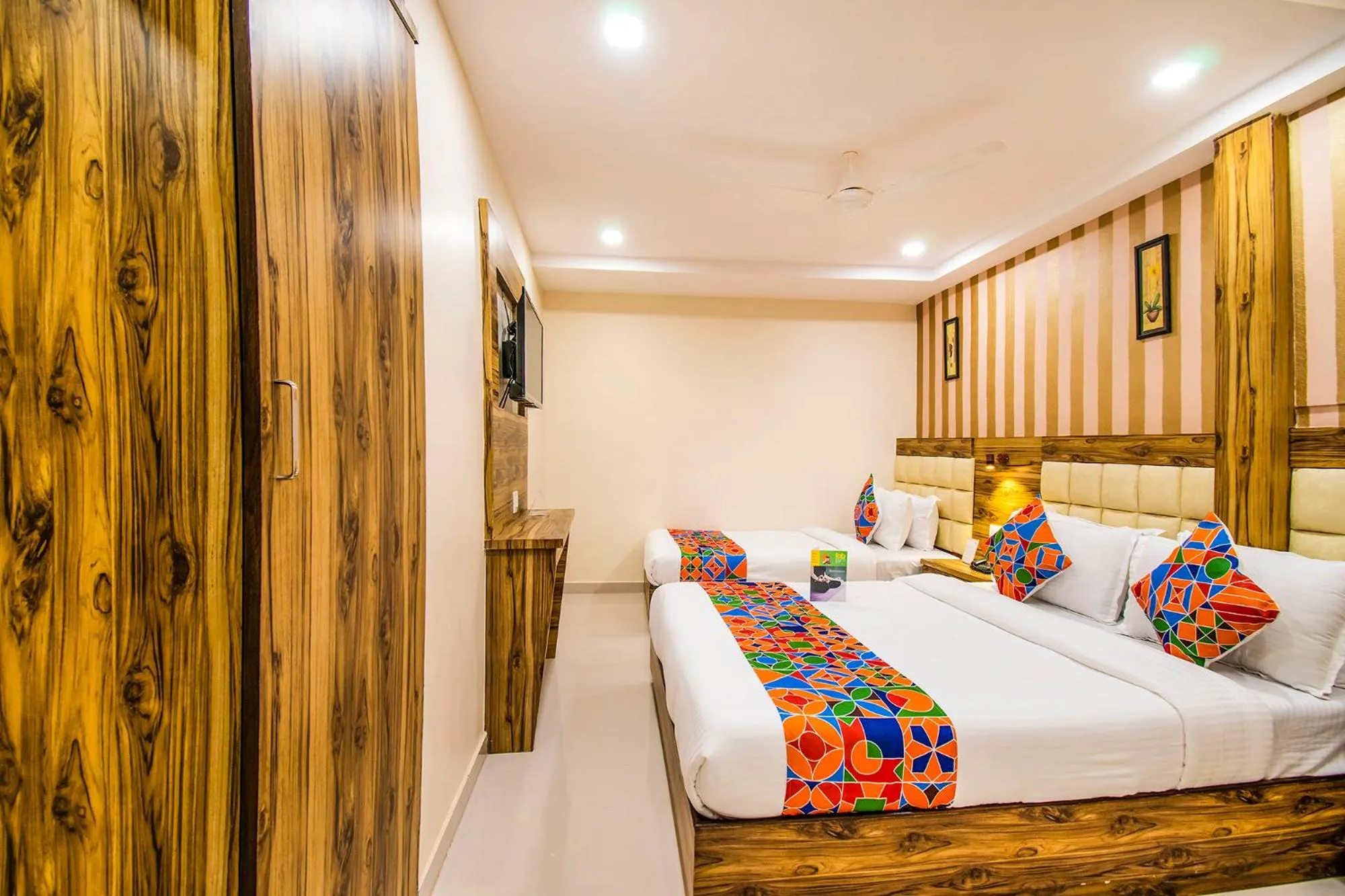 Bedroom, Bed in FabHotel Orange Suites - Nr Mumbai International Airport